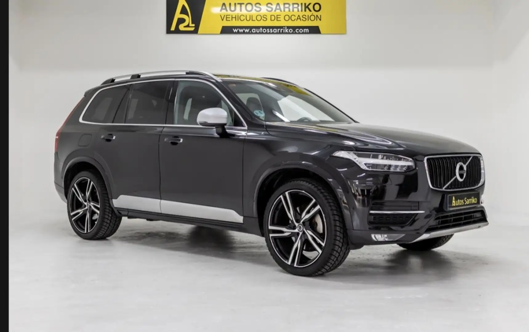 Volvo XC90 D5 Momentum AWD 225 Aut. Negro - 1