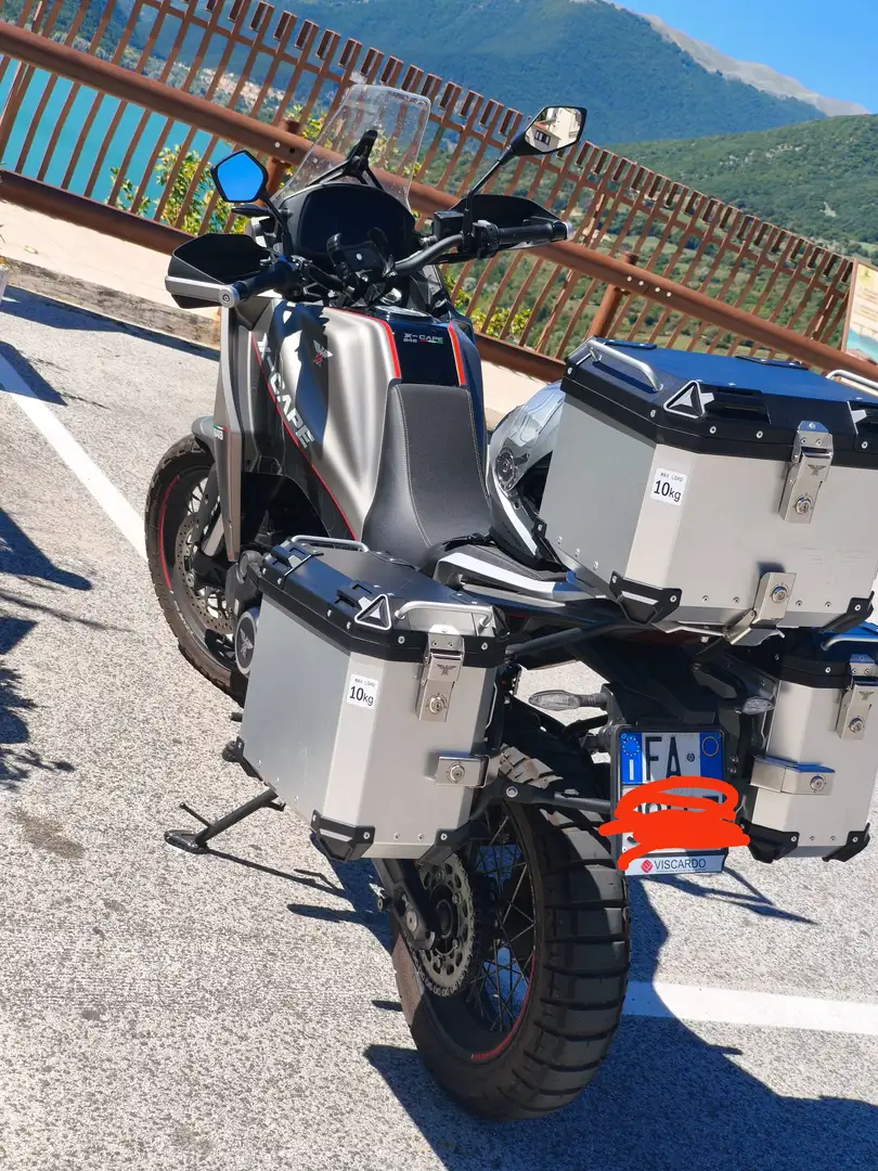 Moto Morini X-Cape 649 Gri - 2