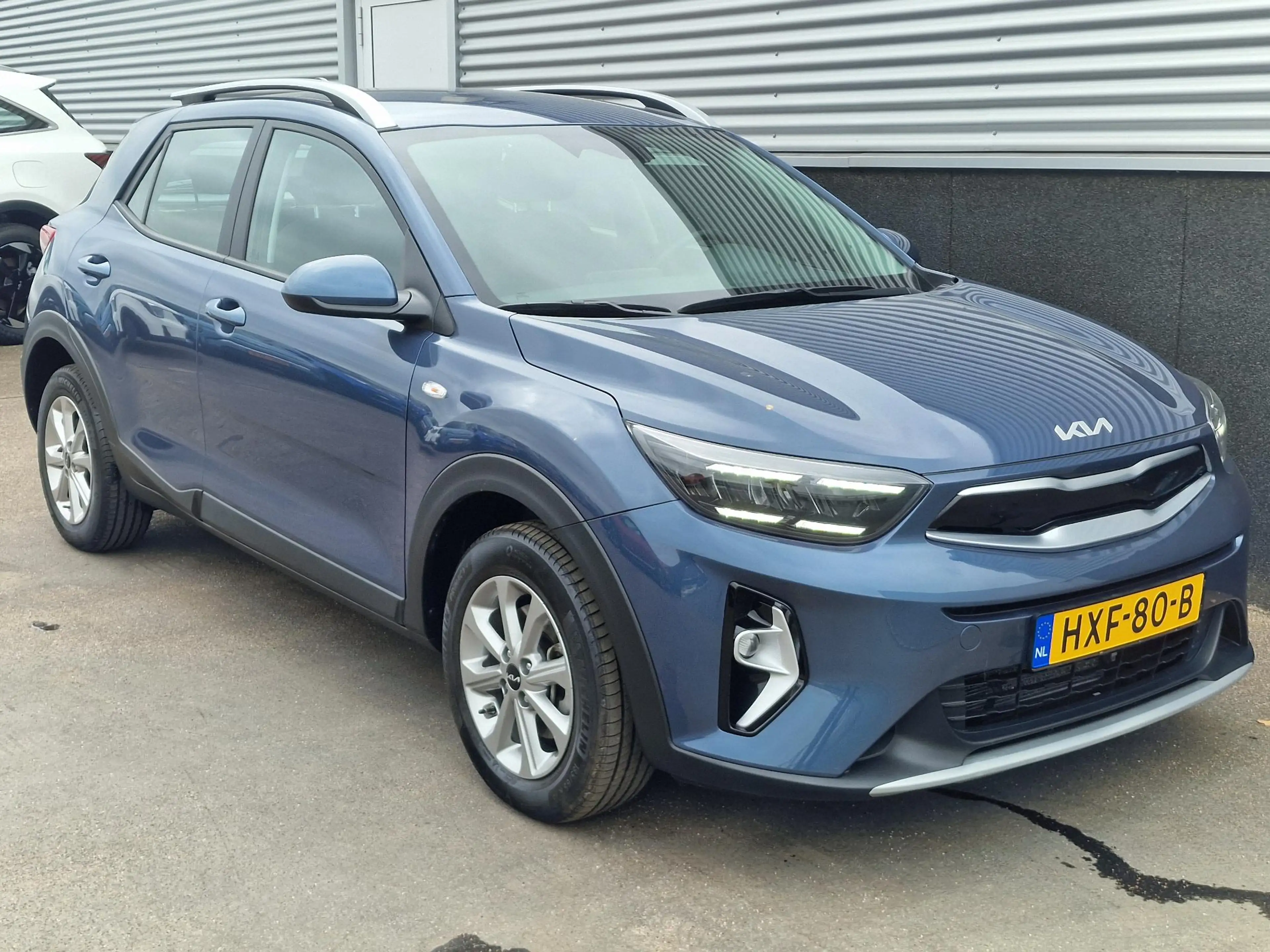 Kia Stonic 1.0 T-GDi MHEV DynamicLine NL-auto, Parkeersensore — photo 9