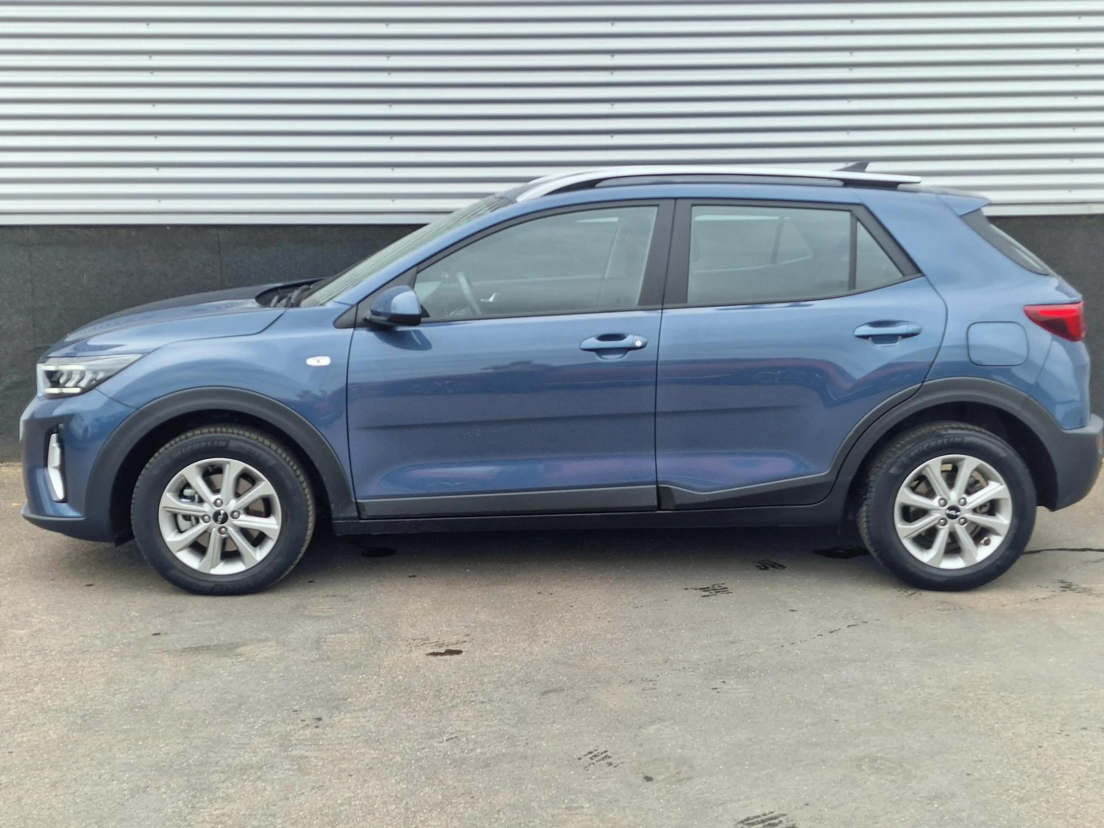 Kia Stonic 1.0 T-GDi MHEV DynamicLine NL-auto, Parkeersensore — photo 4