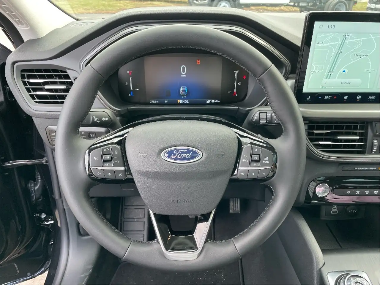 Ford Escape снимка Ford Escape