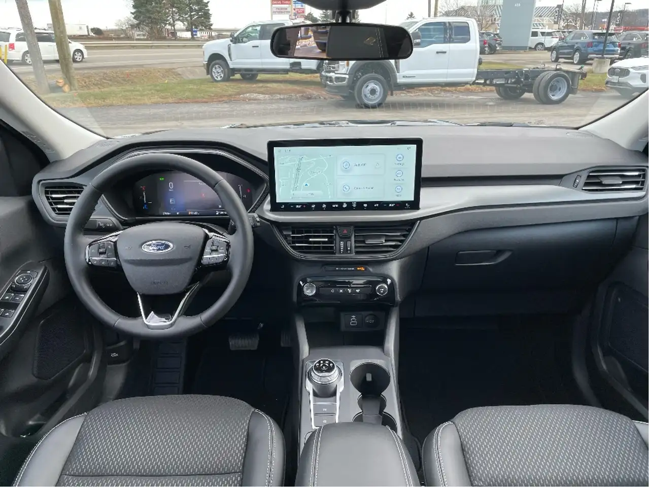 Ford Escape снимка Ford Escape