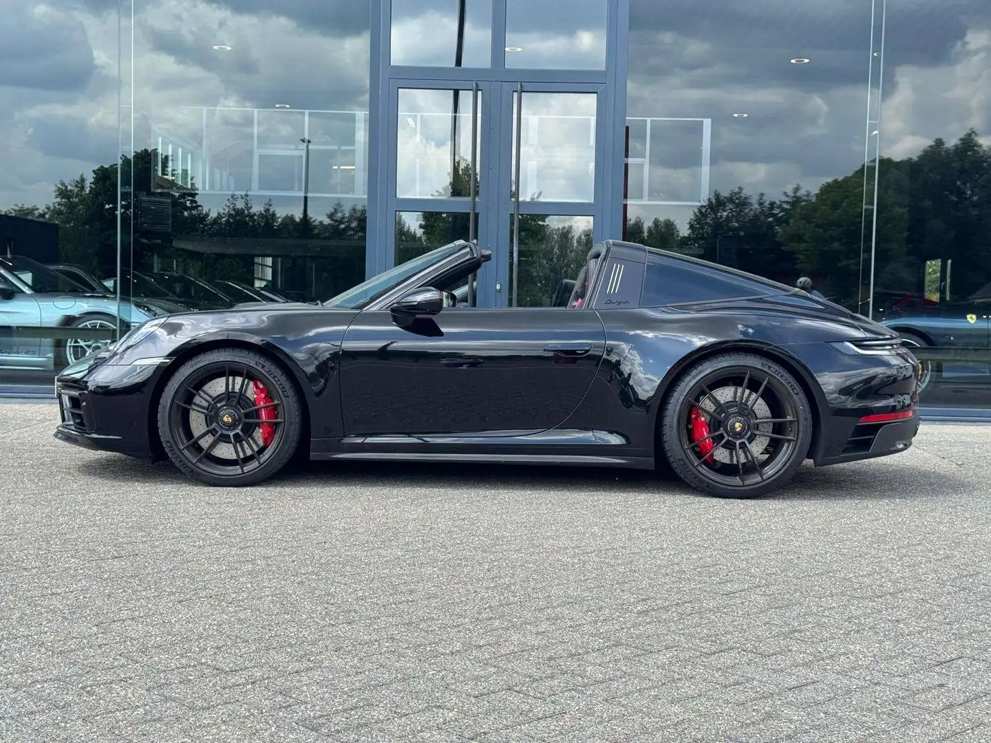 Porsche 992 Targa 4 GTS Noir - 2