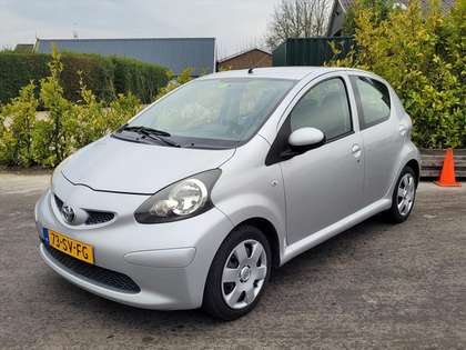 Toyota Aygo 1.0 12V 5DRS | CV | Elek Ramen | Carplay