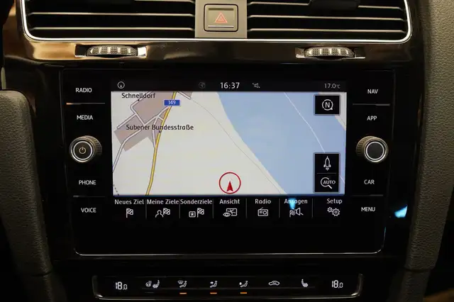 Volkswagen Golf view 28