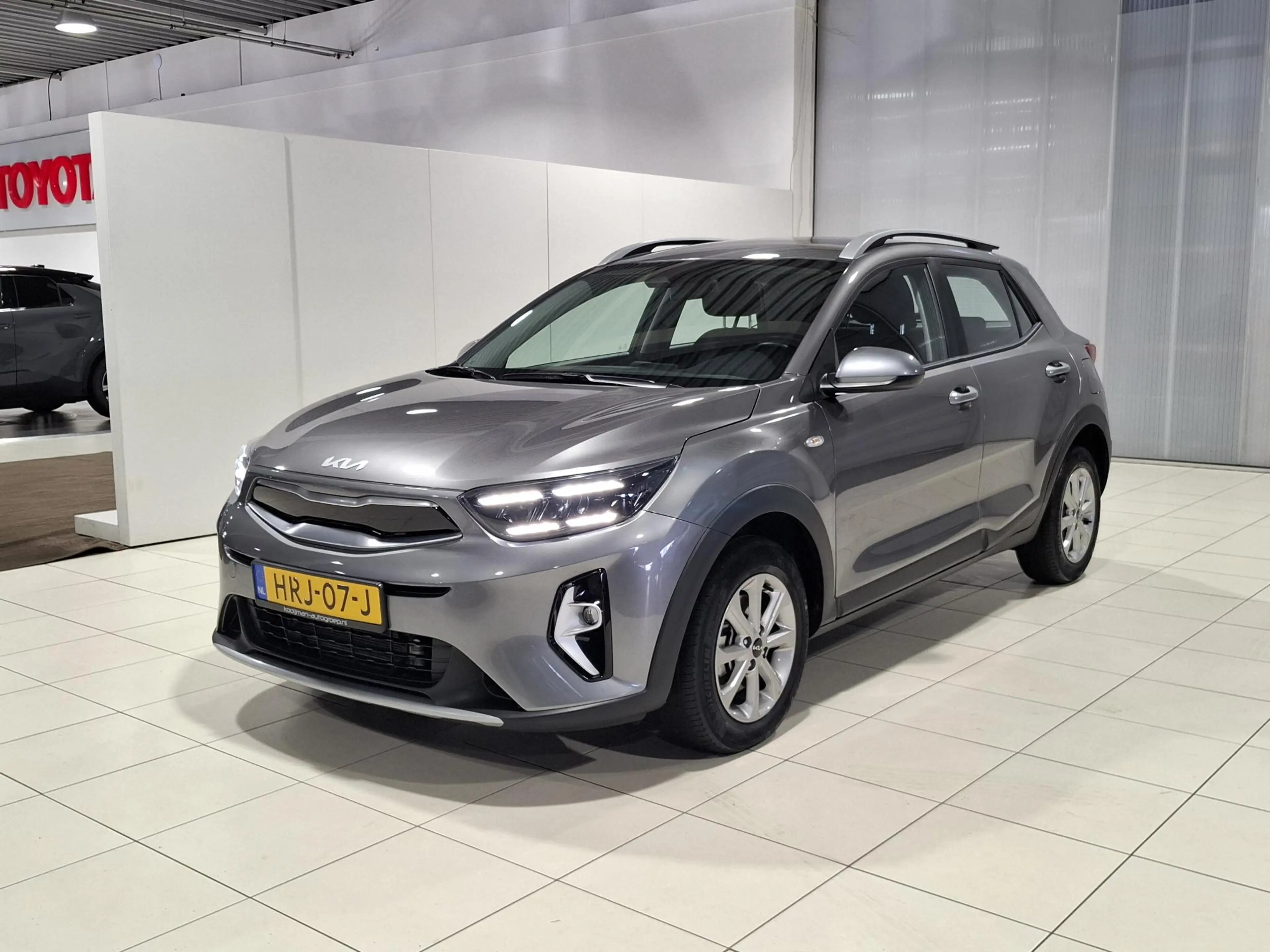 Kia Stonic 1.0 T-GDi MHEV DynamicLine Apple Carplay/Android A — photo 5