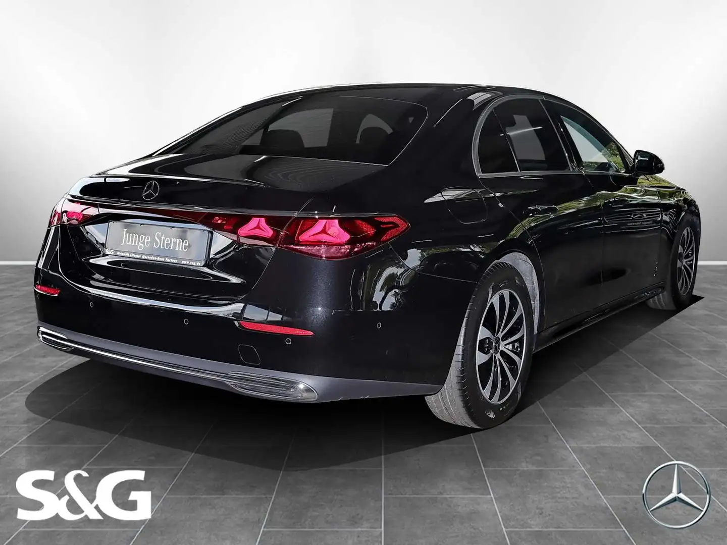 Mercedes-Benz E 200 TOTWINKEL+DISTRONIC+MEMORY+360°+KEYLESS Schwarz - 2