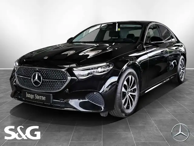 Mercedes-Benz E 200 TOTWINKEL+DISTRONIC+MEMORY+360°+KEYLESS