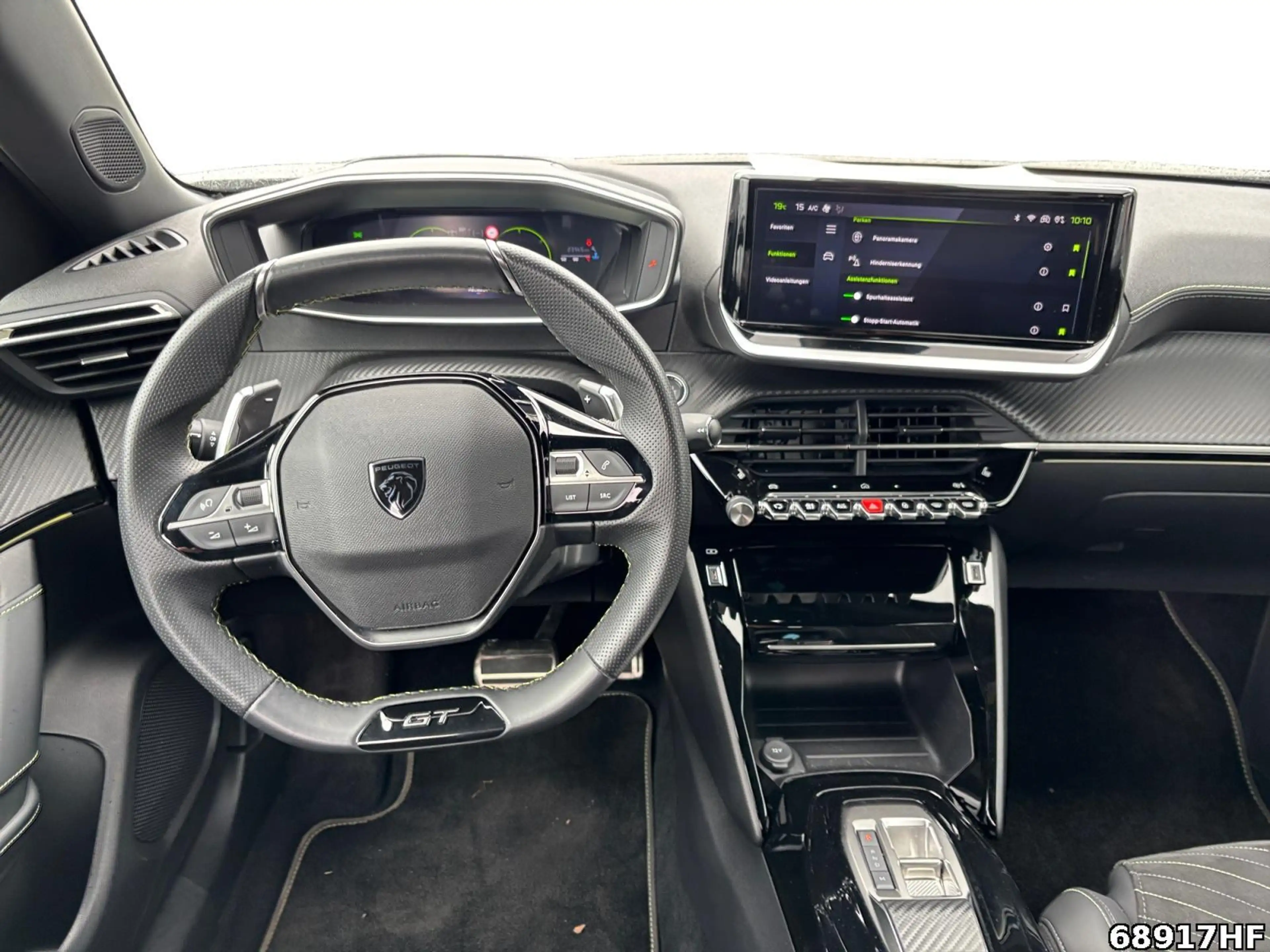 Peugeot 2008 1.2 PureTech 130, GT — photo 8