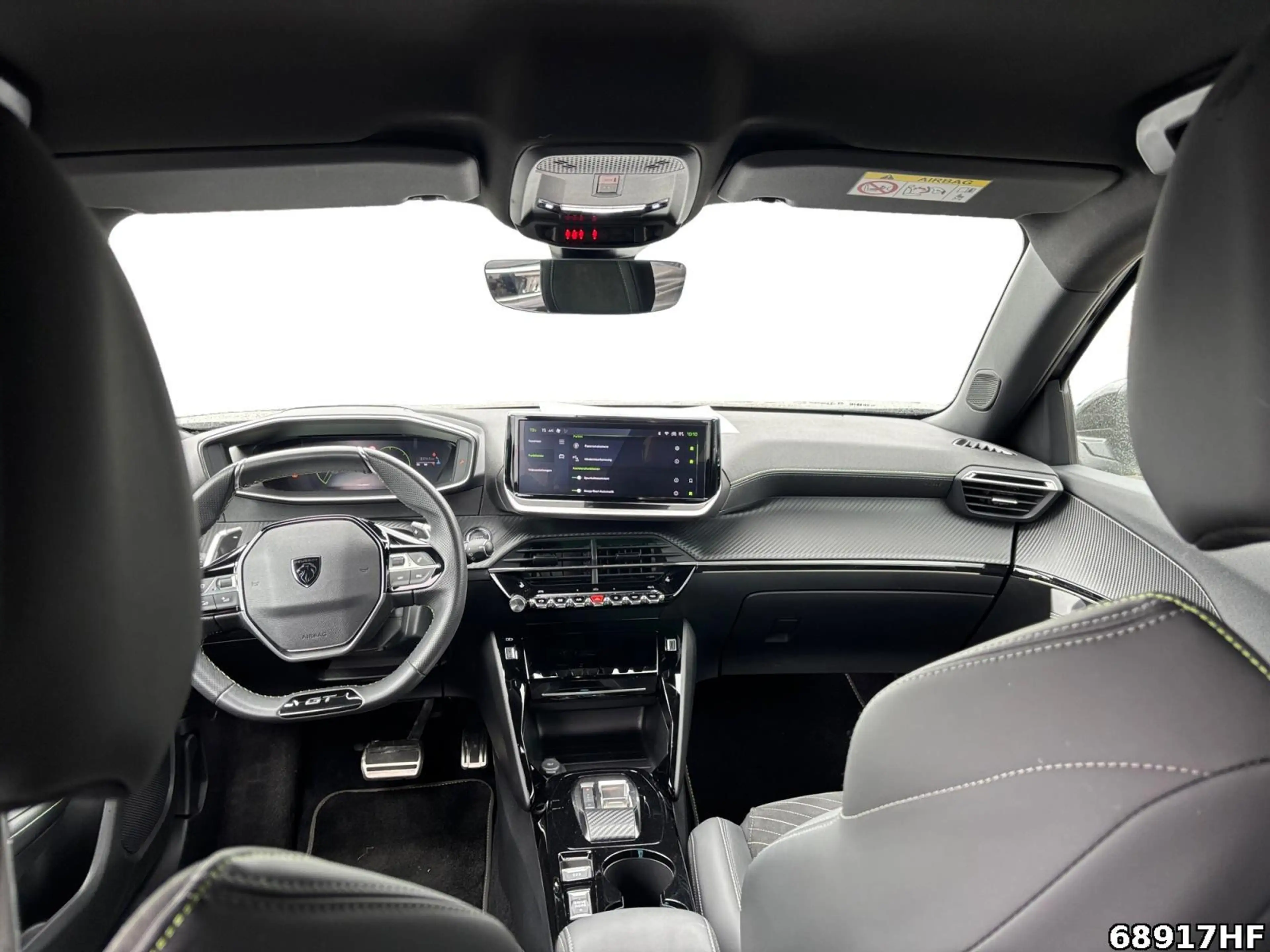 Peugeot 2008 1.2 PureTech 130, GT — photo 14