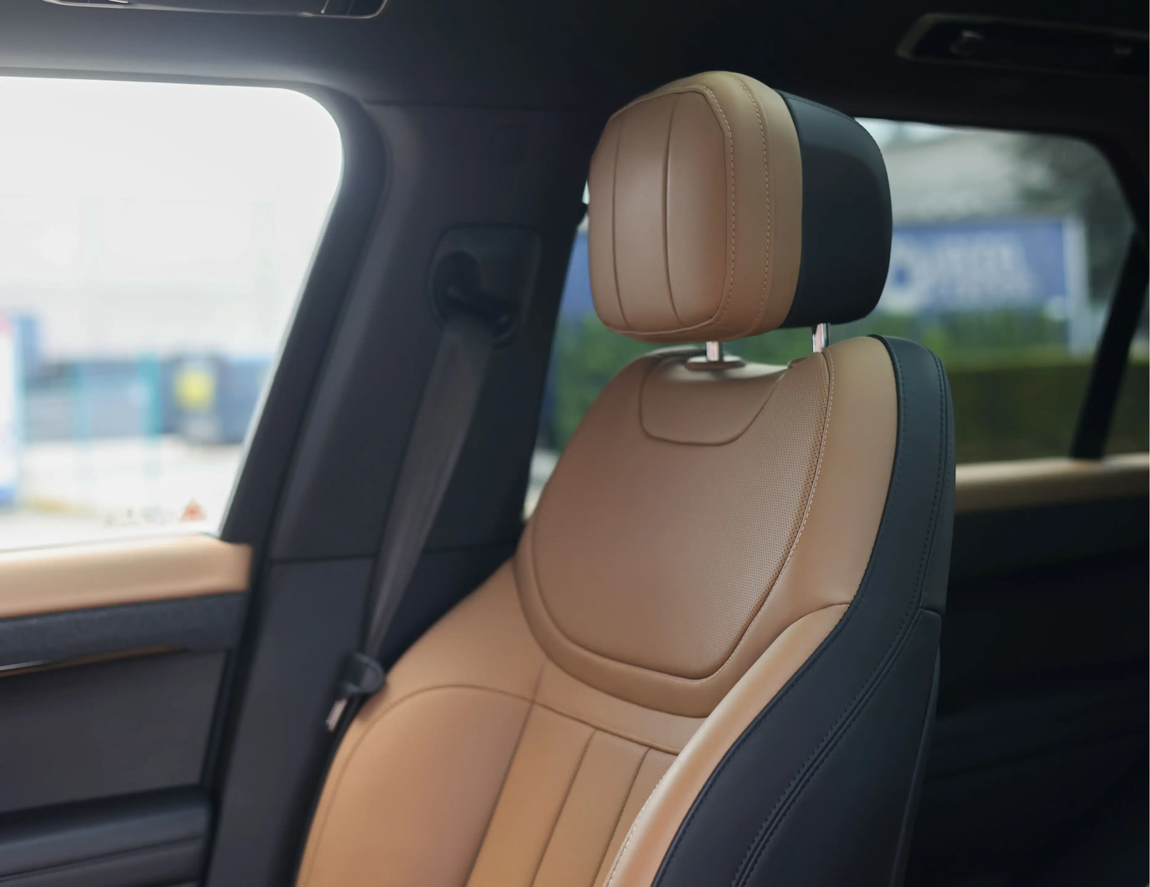 Land Rover Range Rover Sport P460e Dynamic SE — photo 4