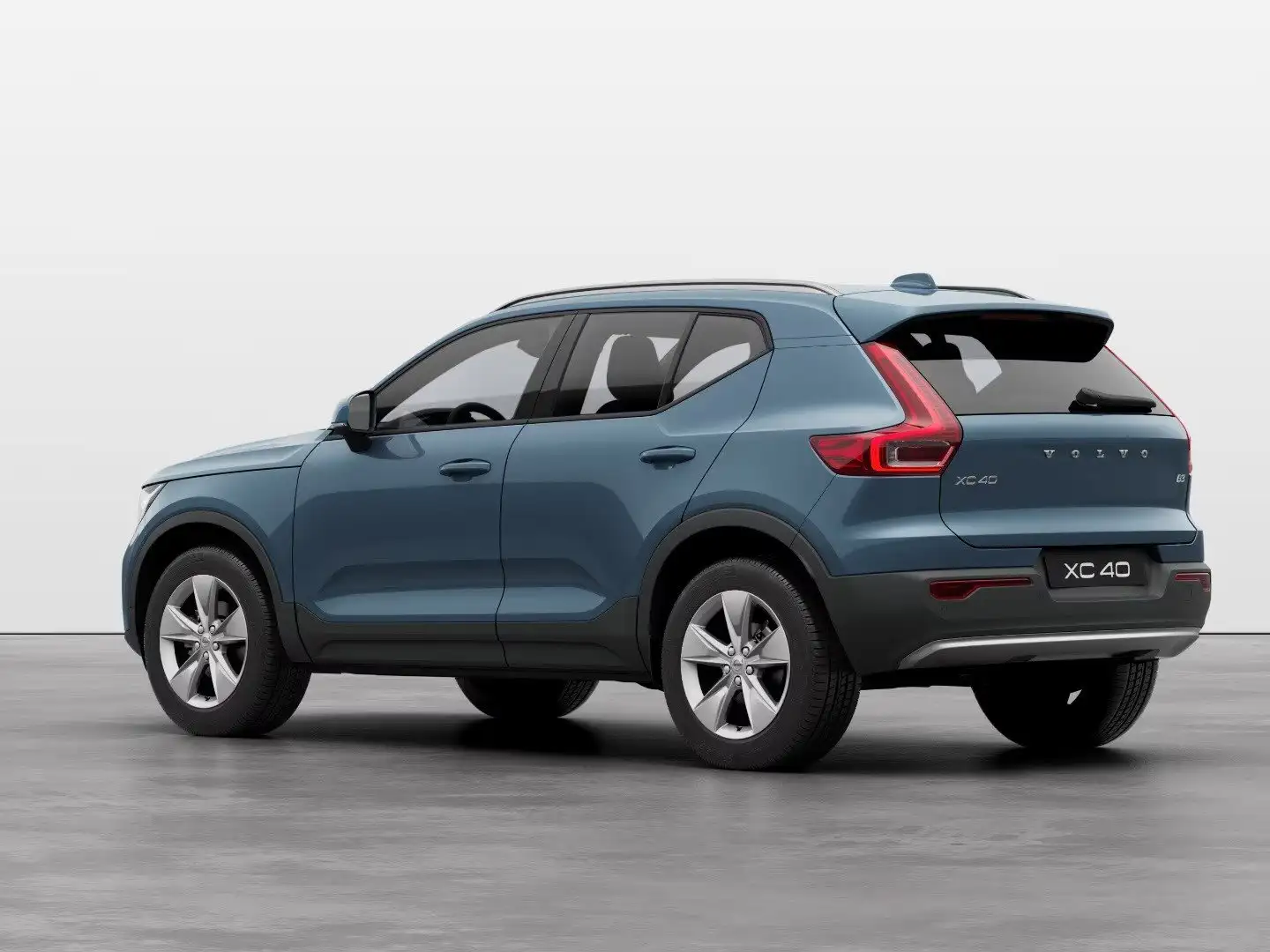Volvo XC40 B3 163+11 CV Mild Hybrid Automatico Core Blu/Azzurro - 2