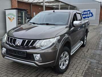 Pick Up 4x4 Autm. Double Cab Top *only Africa*