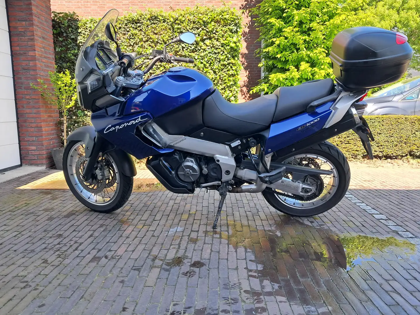 Aprilia ETV 1000 Azul - 2