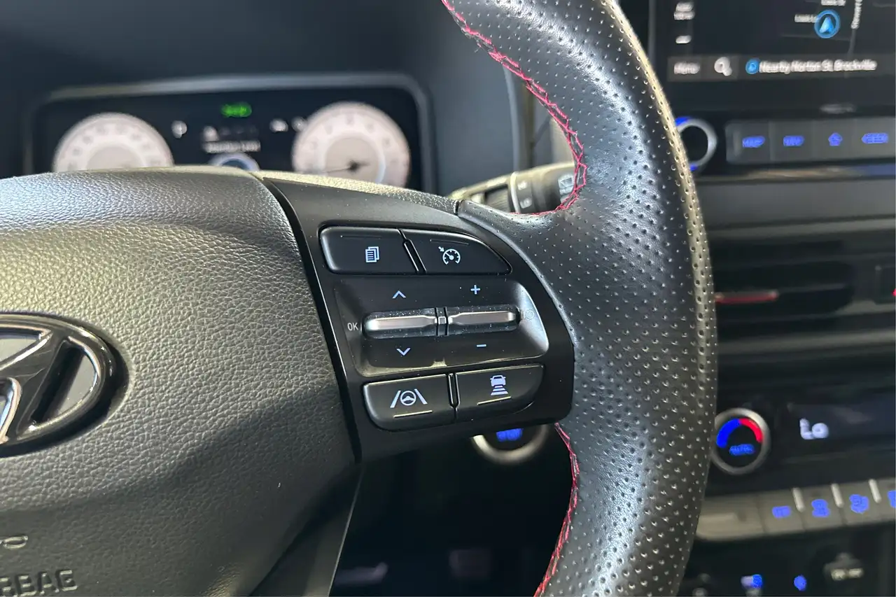 Hyundai KONA снимка Hyundai KONA
