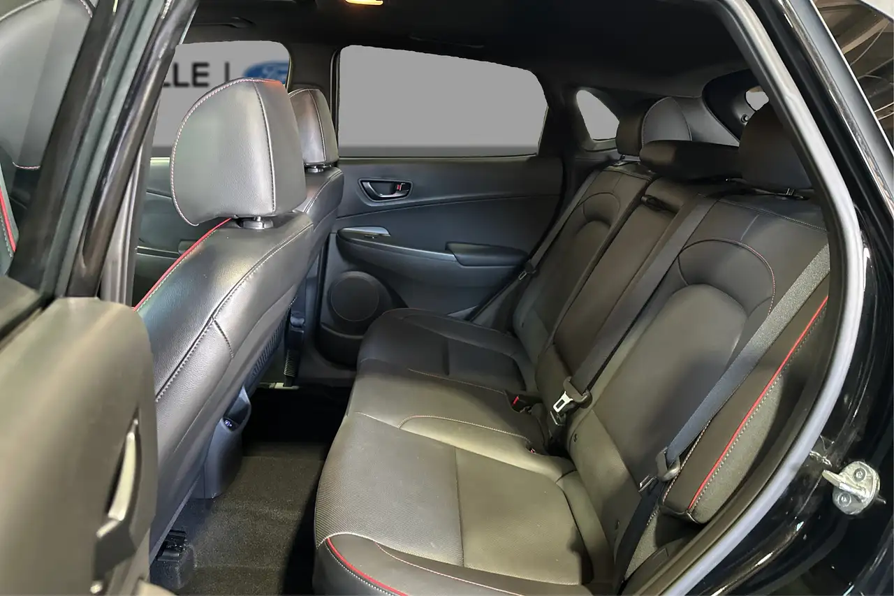 Hyundai KONA снимка Hyundai KONA