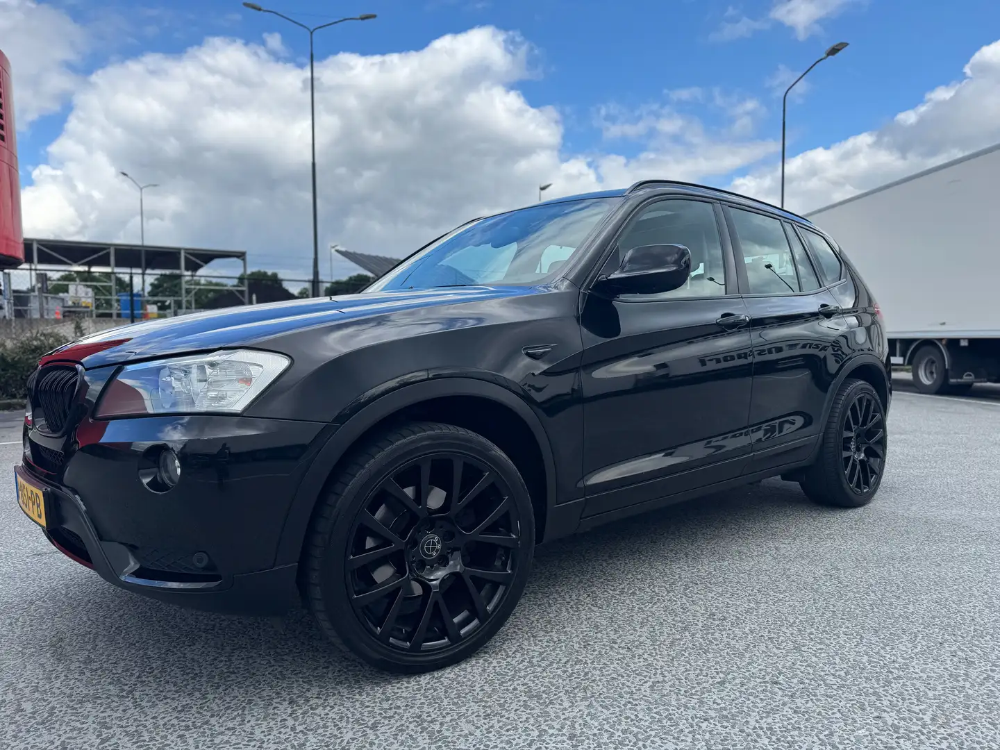 BMW X3 X3 High Exececutive Zwart - 2