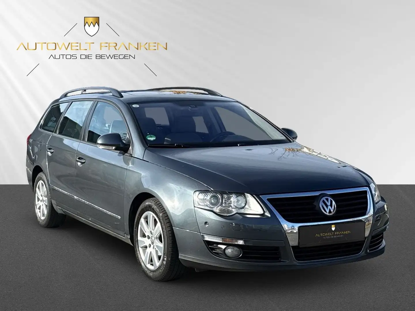 Volkswagen Passat Variant Passat 1.4 TSI *XENON*NAVI*KAMERA*SHD*TEMPO*SHZ* Šedá - 1