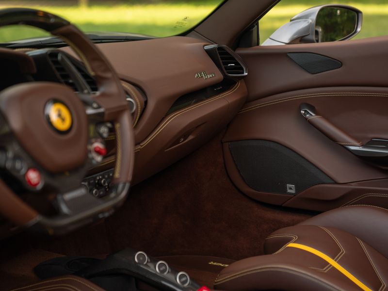 Ferrari 488 Spider | Atelier Car | Lift | Racing seats | Akrap — photo 12