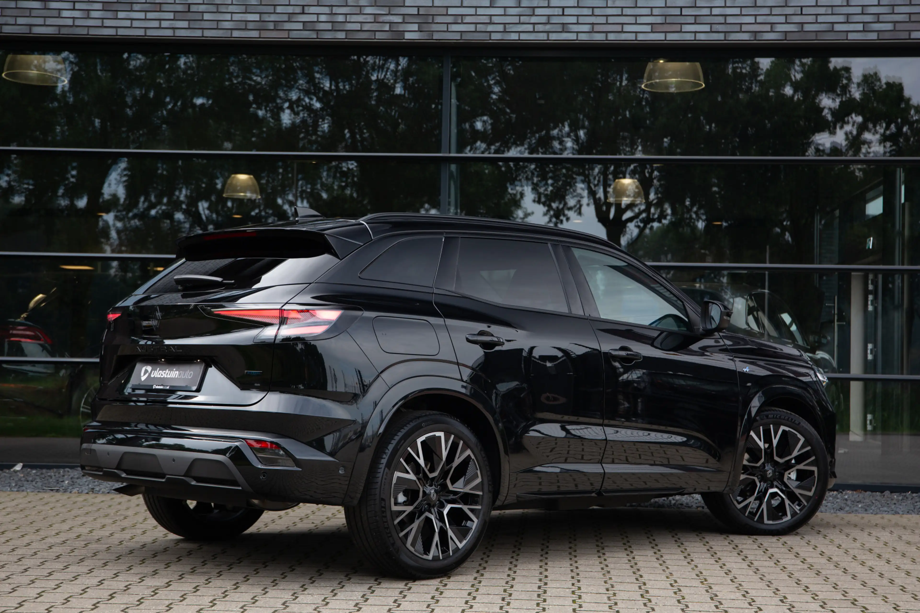 Renault Austral 1.2 E-Tech full hybrid 200 esprit Alpine , Adap. c — photo 2