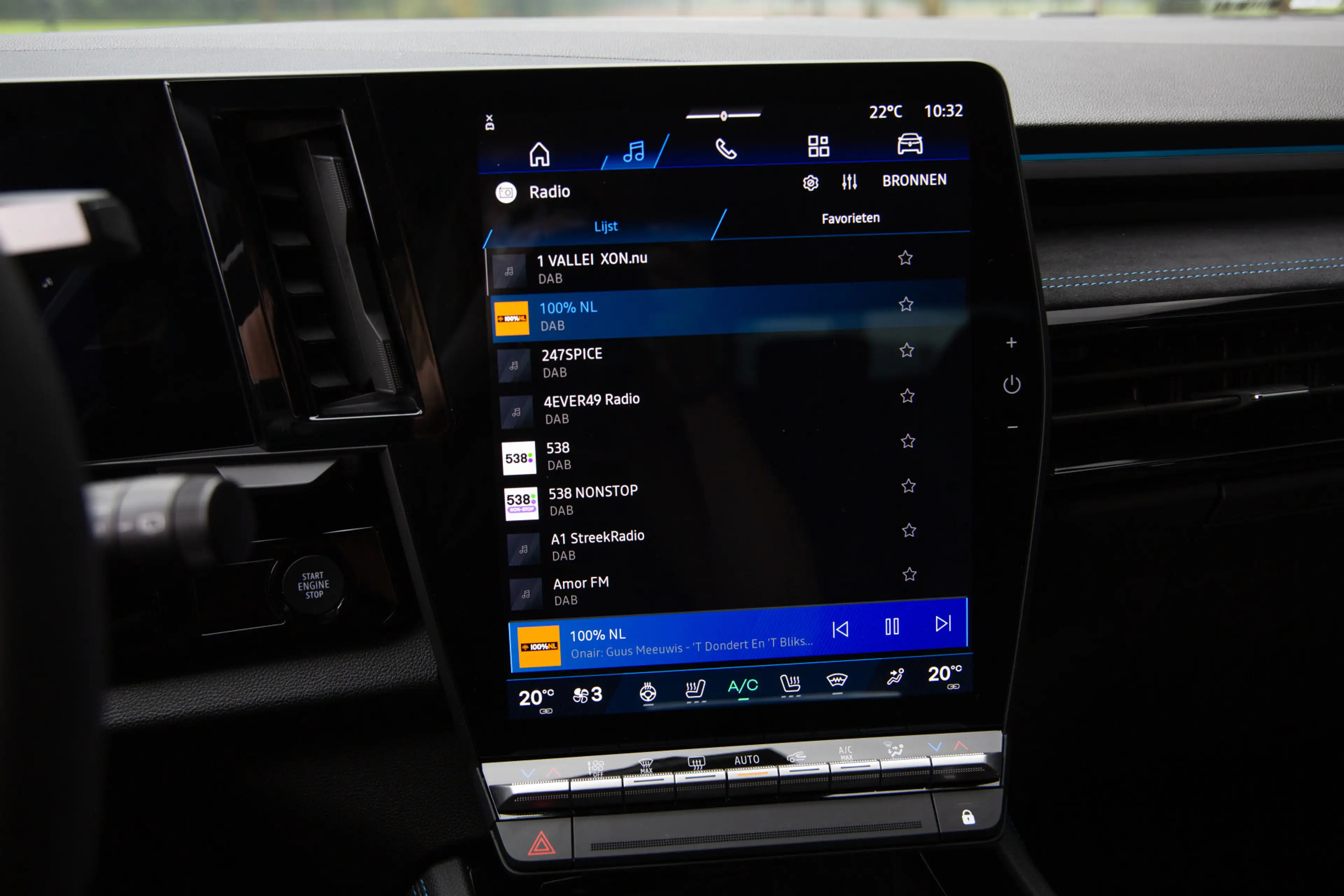 Renault Austral 1.2 E-Tech full hybrid 200 esprit Alpine , Adap. c — photo 14
