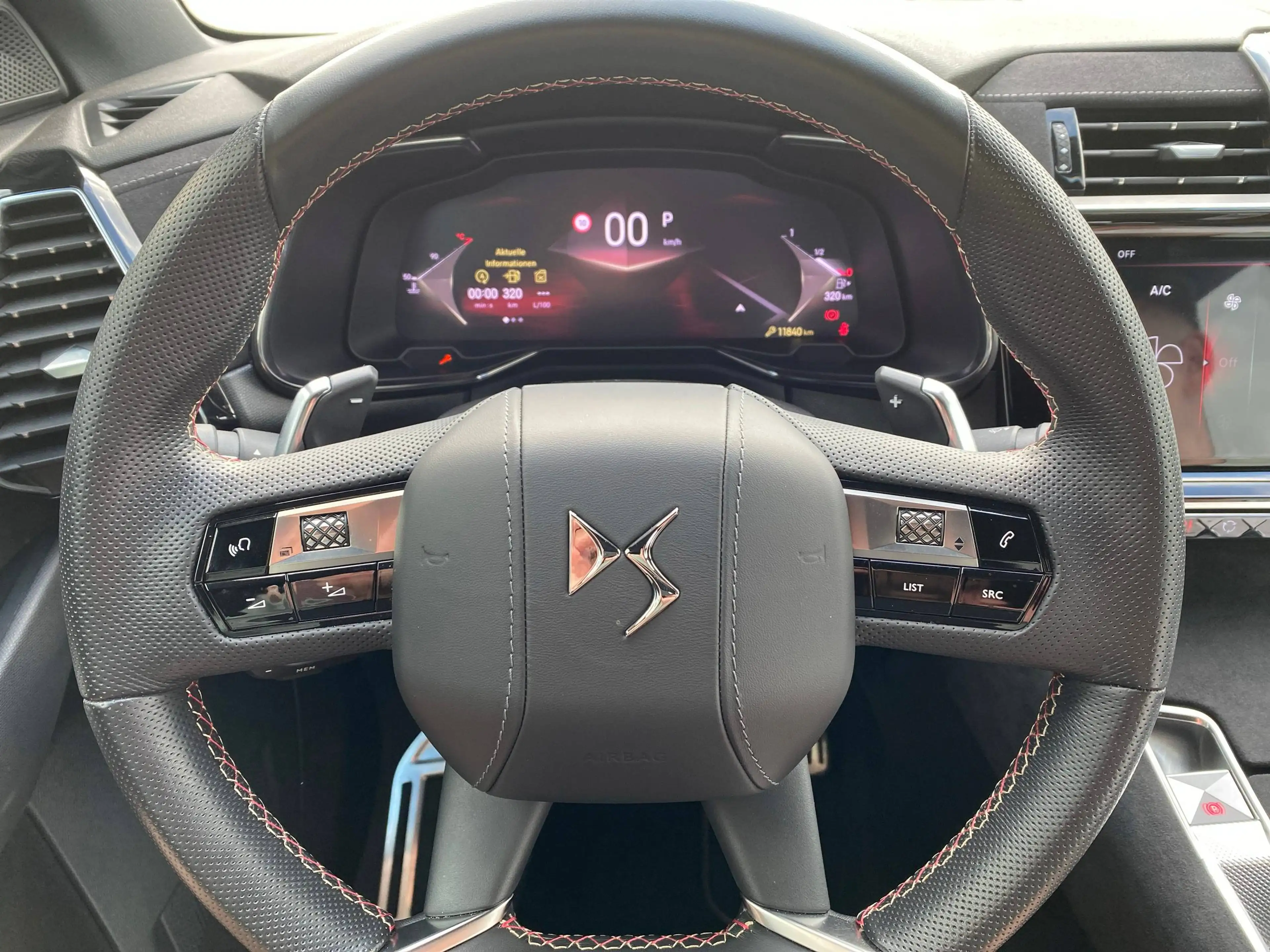DS Automobiles DS 7 Crossback DS7 BlueHDI 130 Aut. PERFORMANCE LINE + *Sitzh* — photo 14