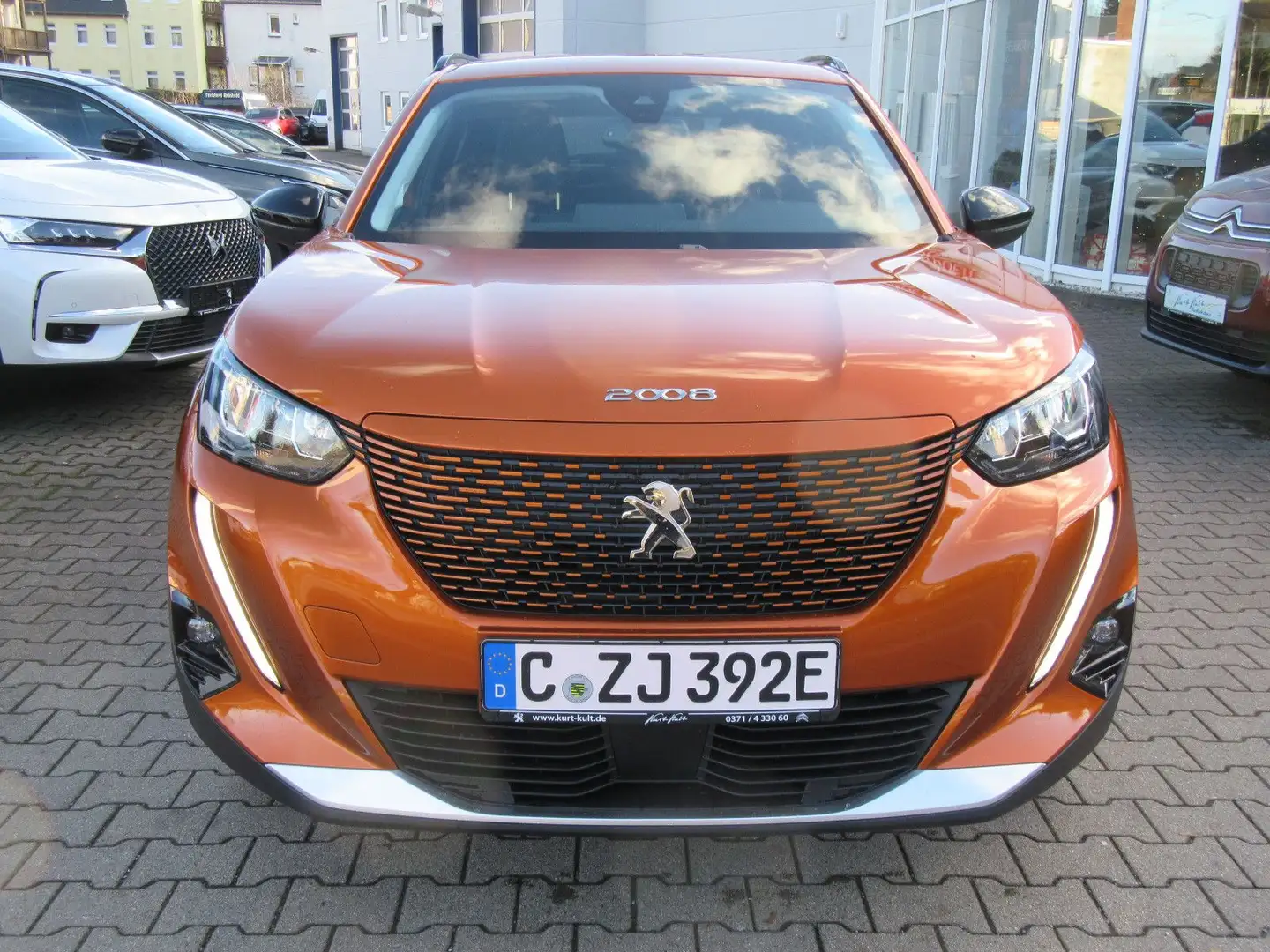 Peugeot 2008 e-2008 Allure Elektromotor 136*Navi*Sitzheiz.* Orange - 2