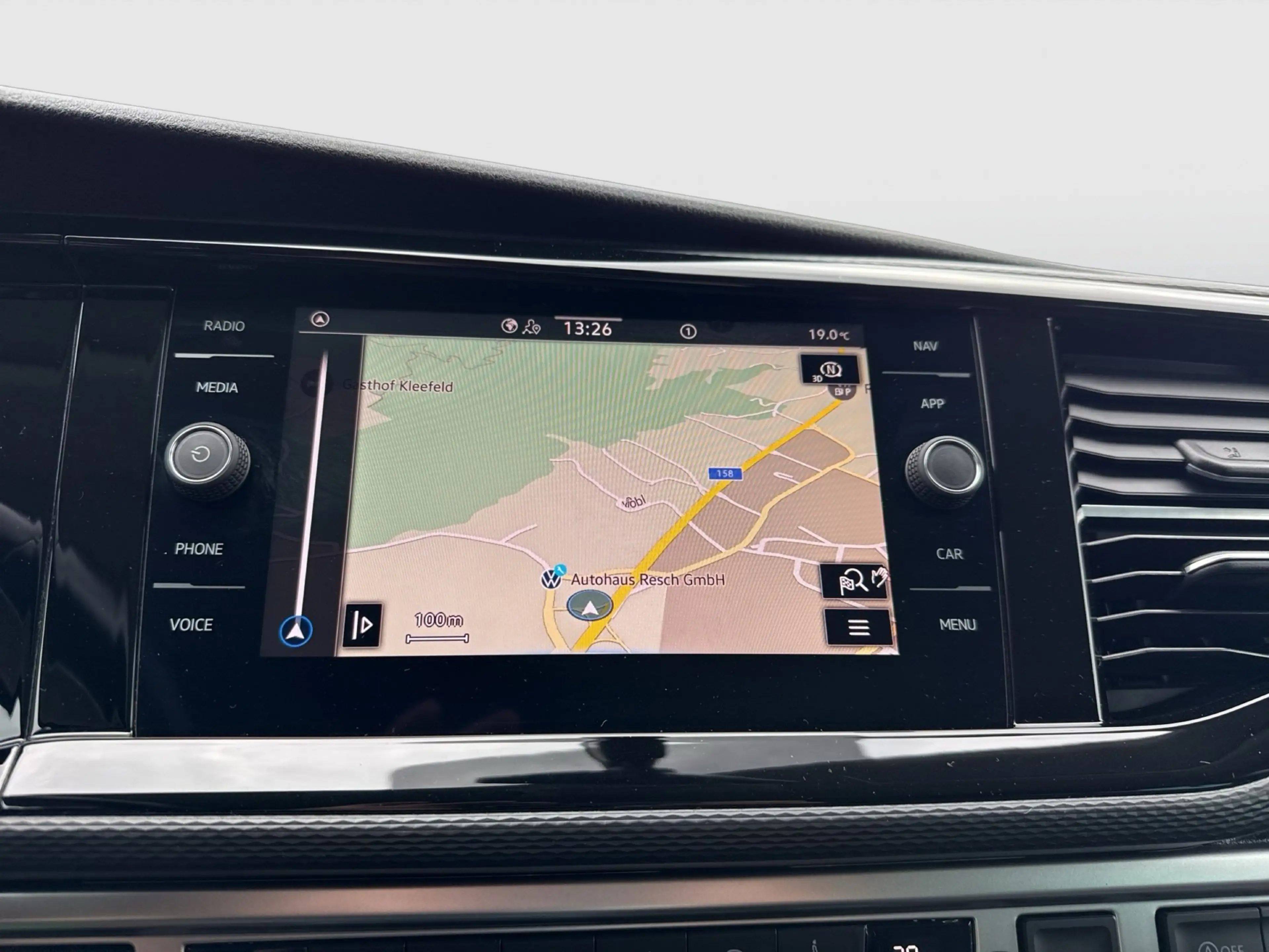 Volkswagen T6.1 Multivan TDI 4MOTION Trendline — photo 12