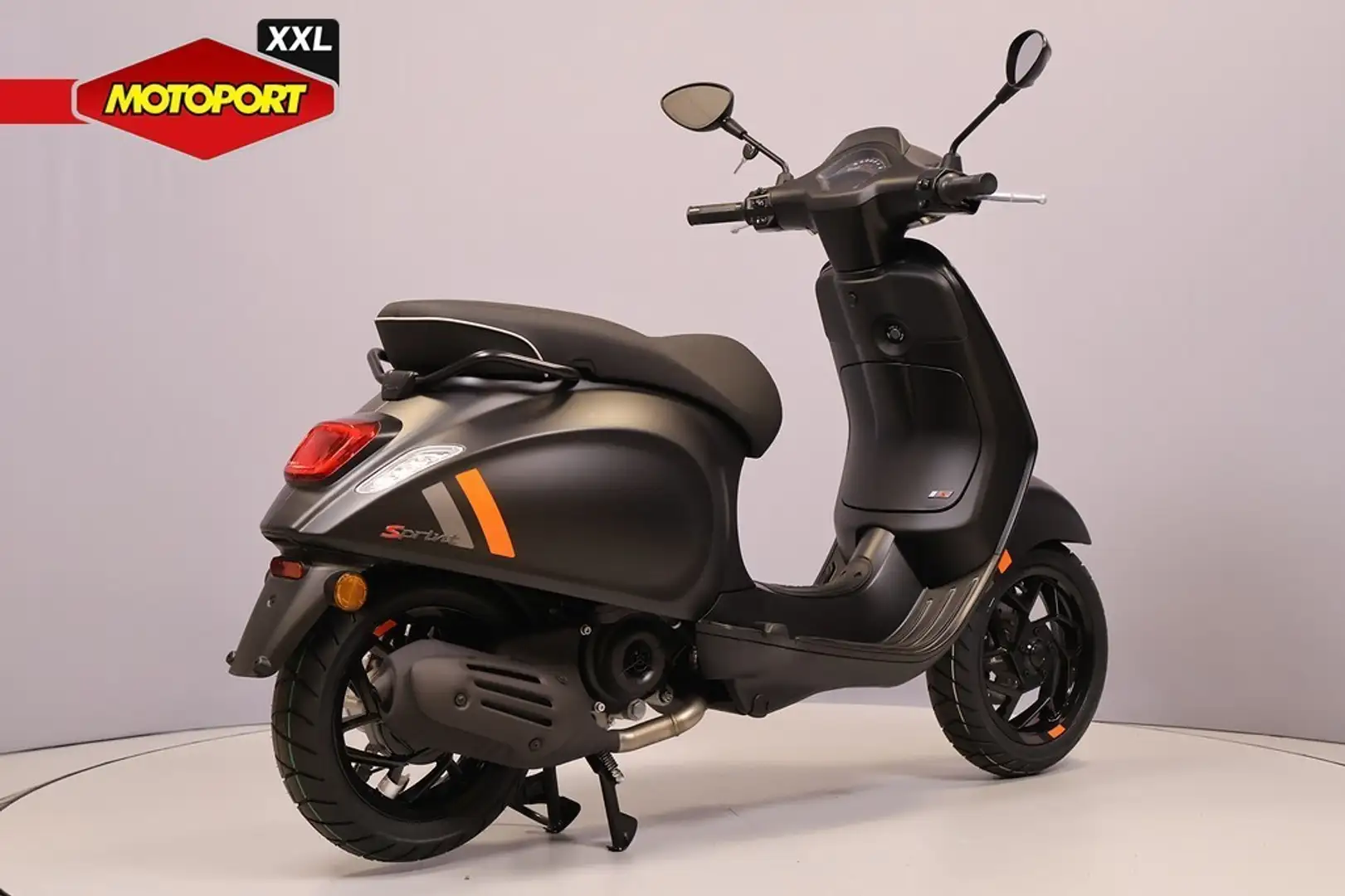 Vespa Sprint S 45 KM/H Fekete - 2