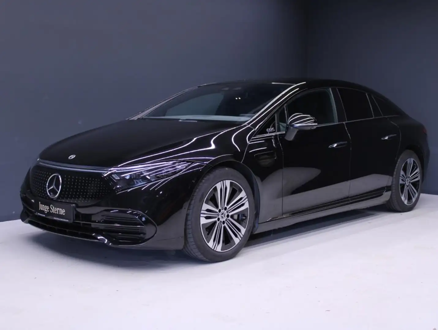 Mercedes-Benz EQS 450+ +MBUX+KAMERA+Night+NAVI+AIRMATIC+AHK Fekete - 1