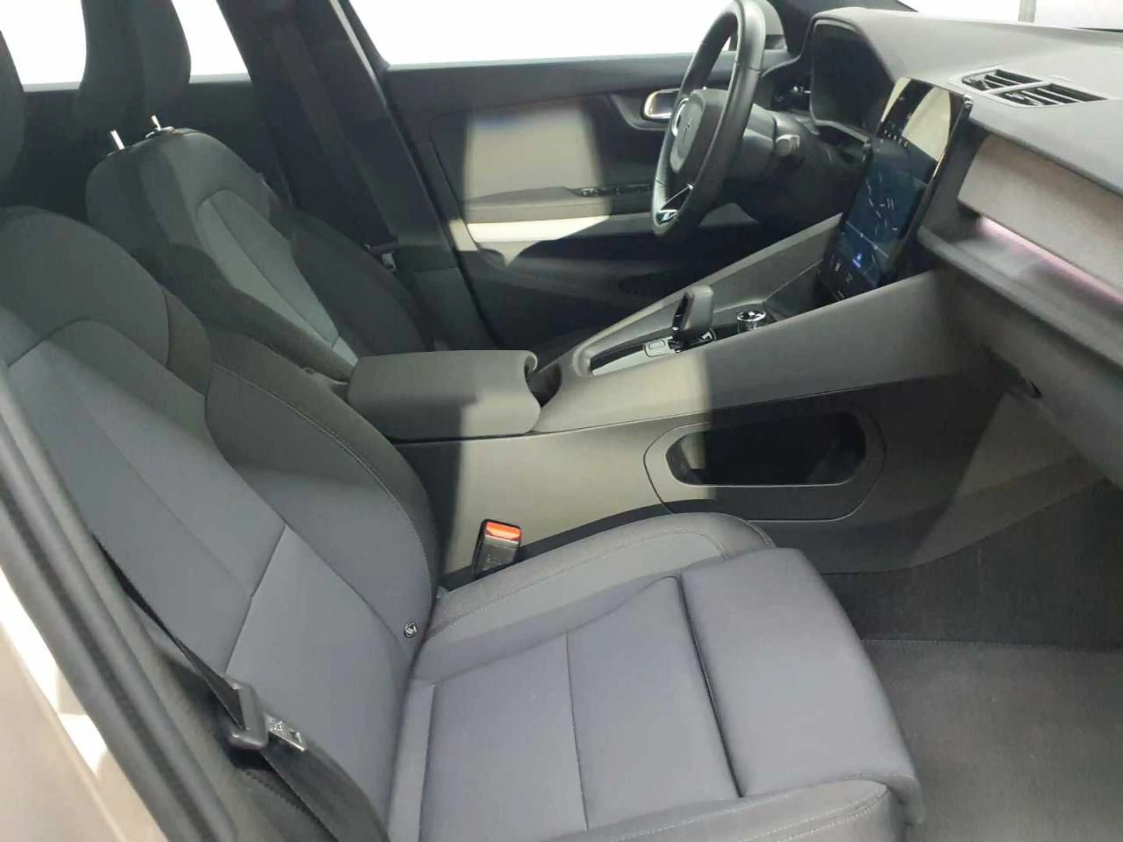 Polestar 2 Polestar 2 Single 78kWh Plus Pilot Litle — photo 8