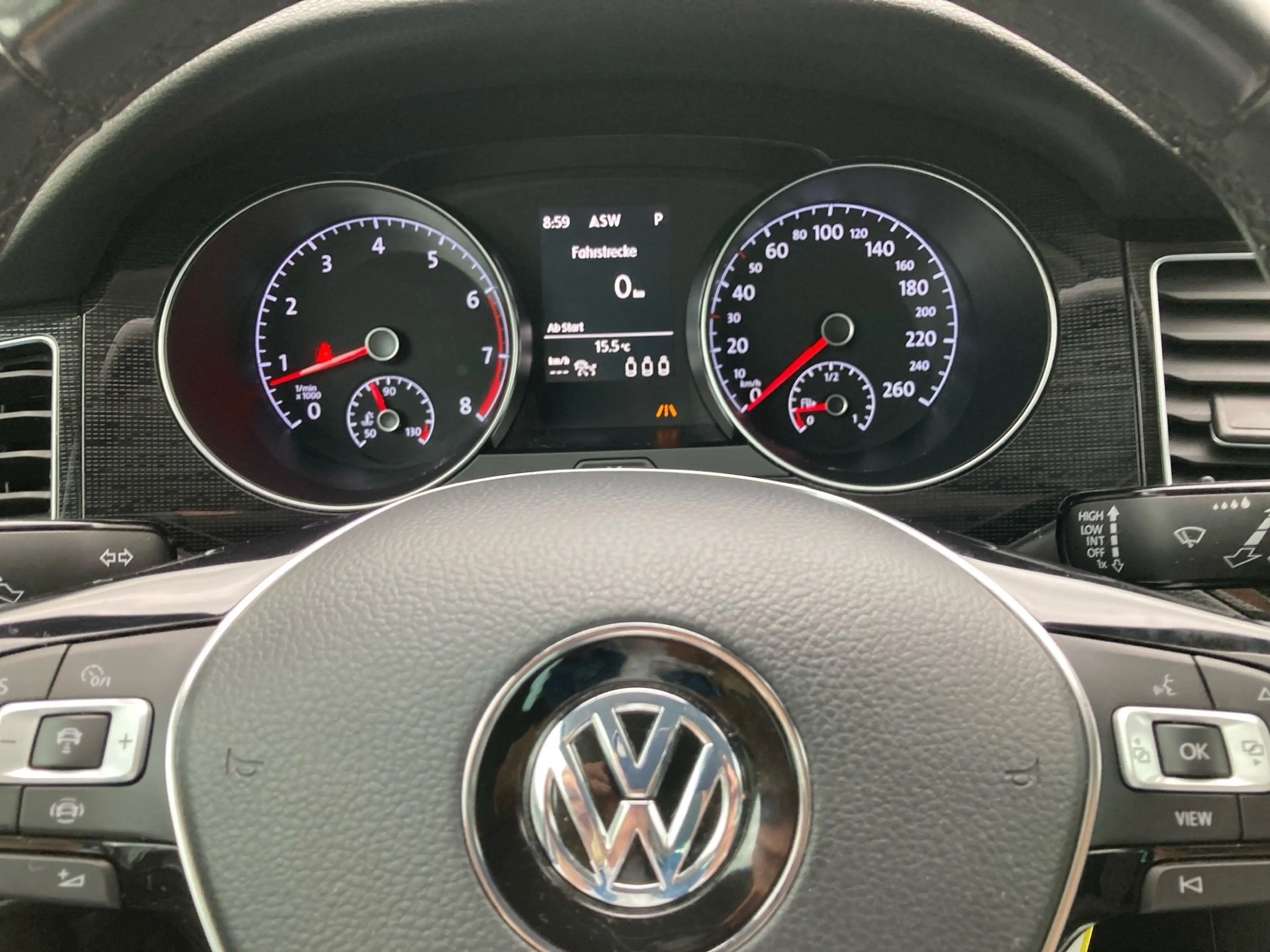 Volkswagen Golf Sportsvan Highline 1.5 l TSI LED.ACC.WINTER.LaneA.NAVI.SHZ.P — photo 13
