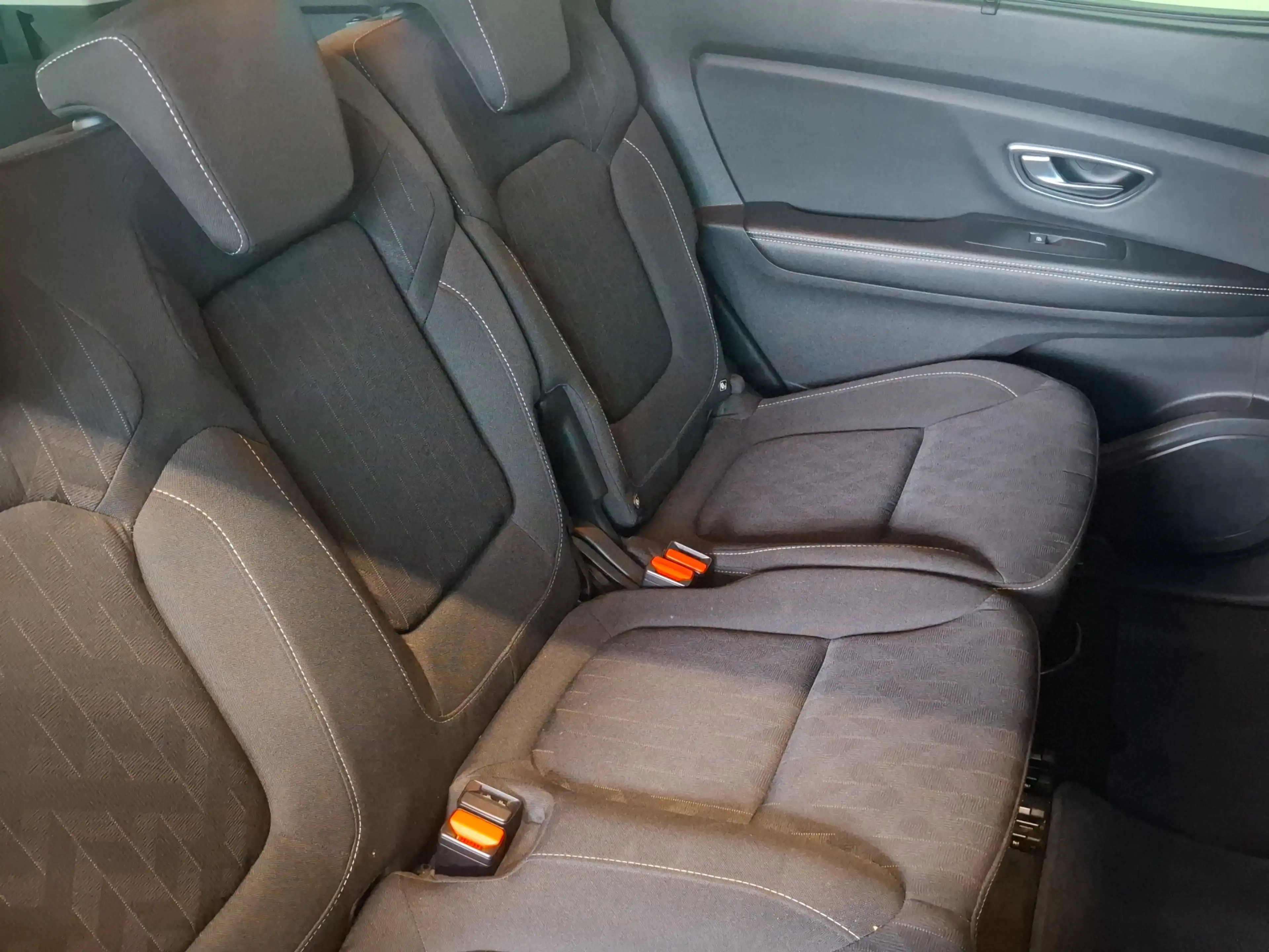 Renault Grand Scenic 1.3 TCe Limited 7p. NAVI AIRCO PDC CAM — photo 10