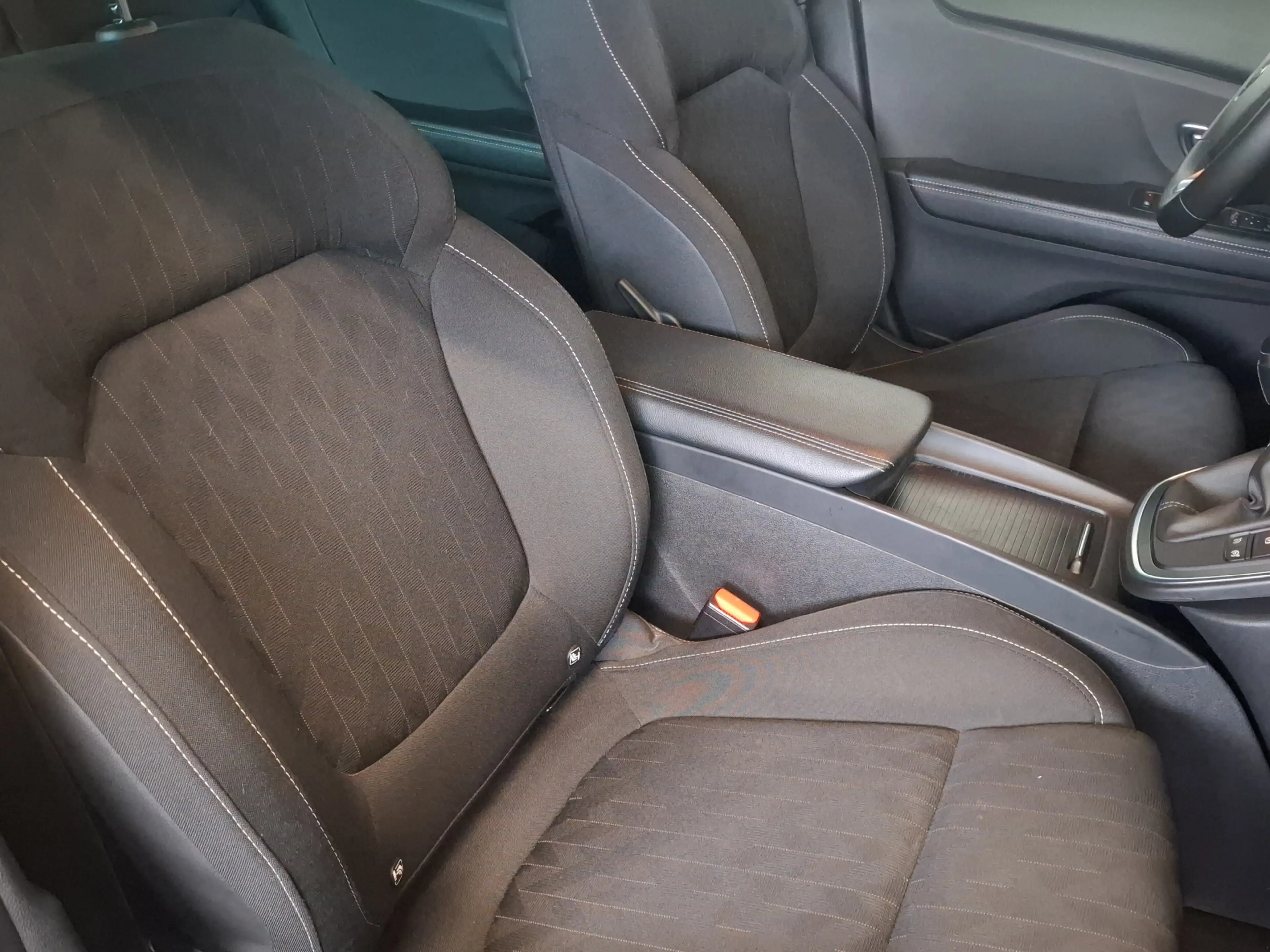 Renault Grand Scenic 1.3 TCe Limited 7p. NAVI AIRCO PDC CAM — photo 9