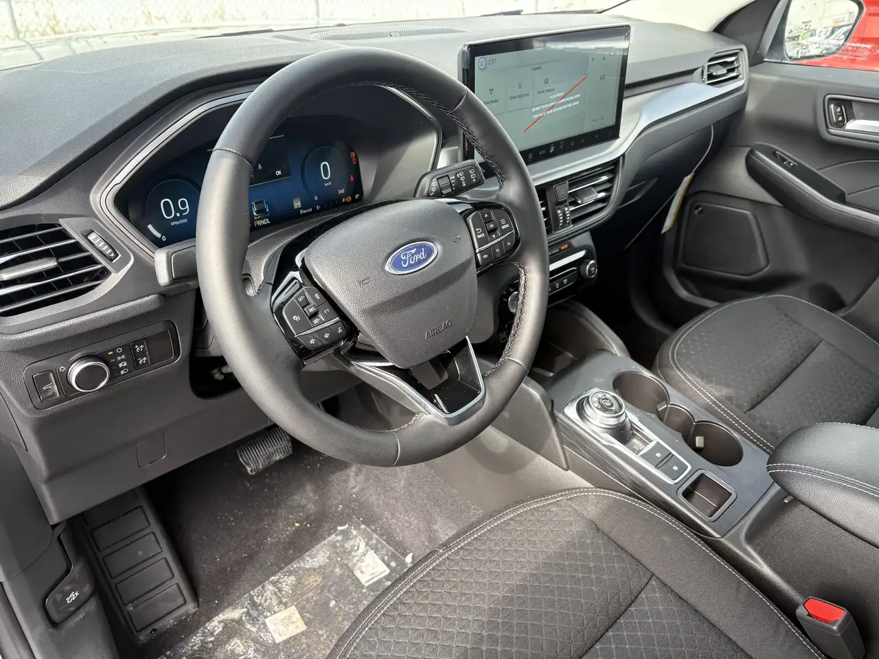 Ford Escape снимка Ford Escape