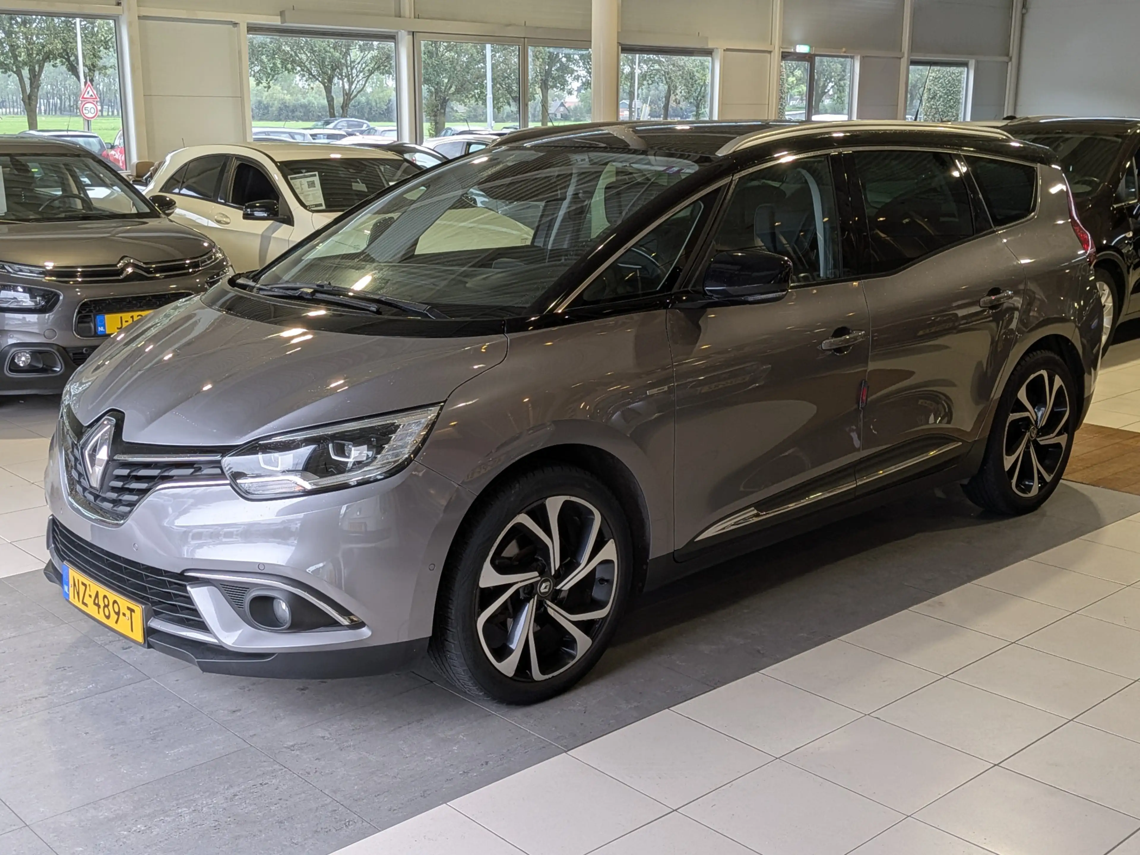 Renault Grand Scenic 1.2 TCe Bose Airco, Cruise Control, Trekhaak, Stuu — photo 2