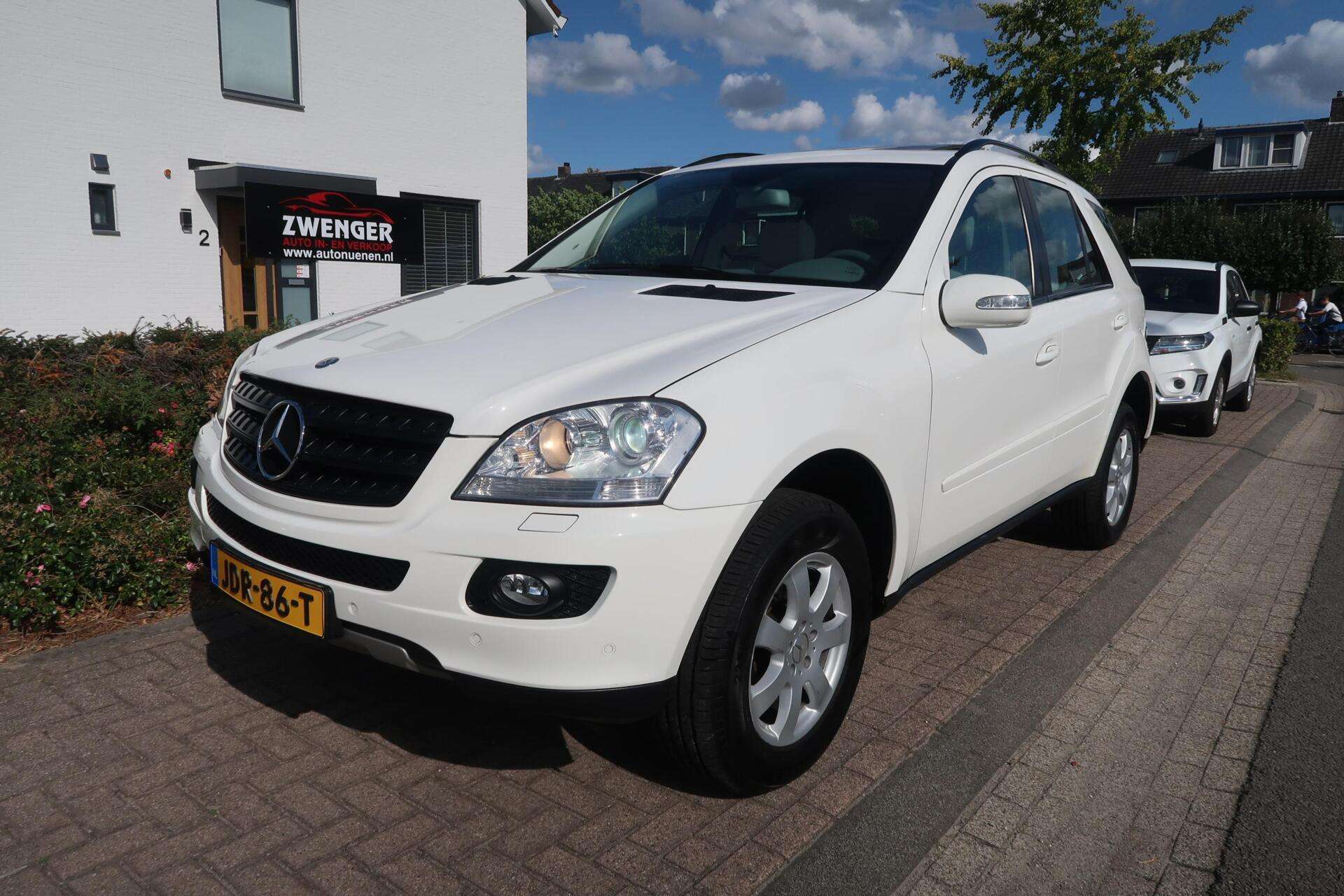 Mercedes-Benz ML 350