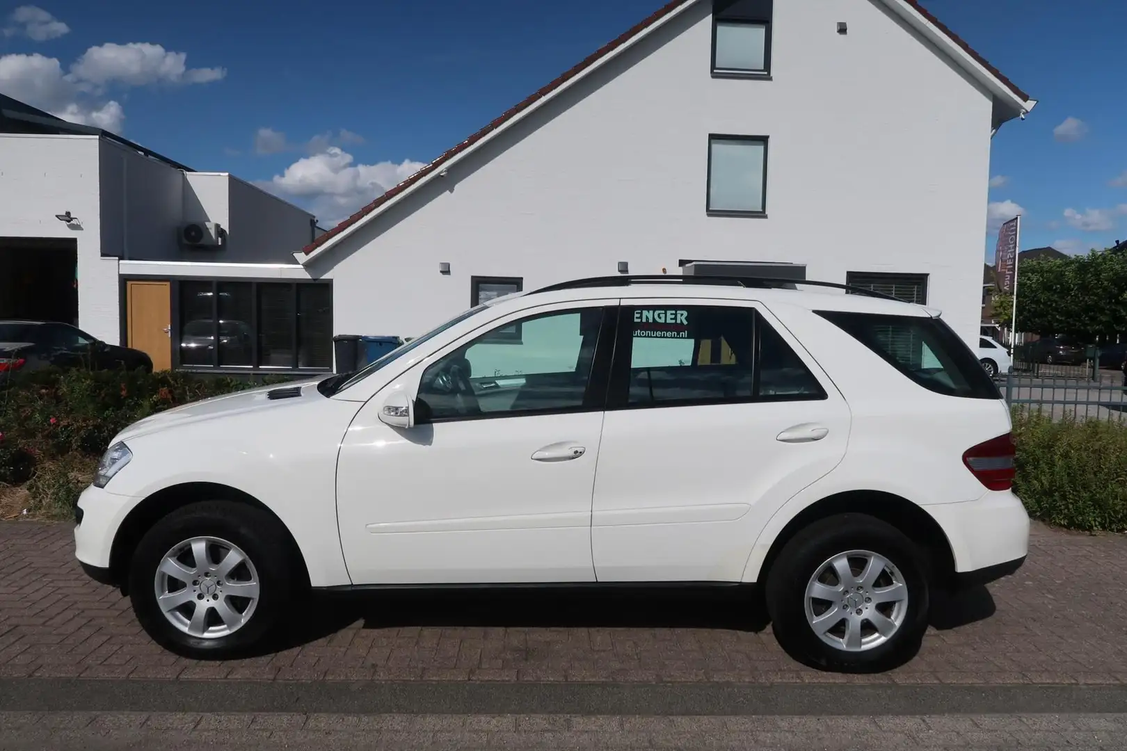 Mercedes-Benz ML 350 M-klasse v6 SCHUIFDAK|DEALER ONDERHOUDEN|NAVIGATIE Blanc - 2