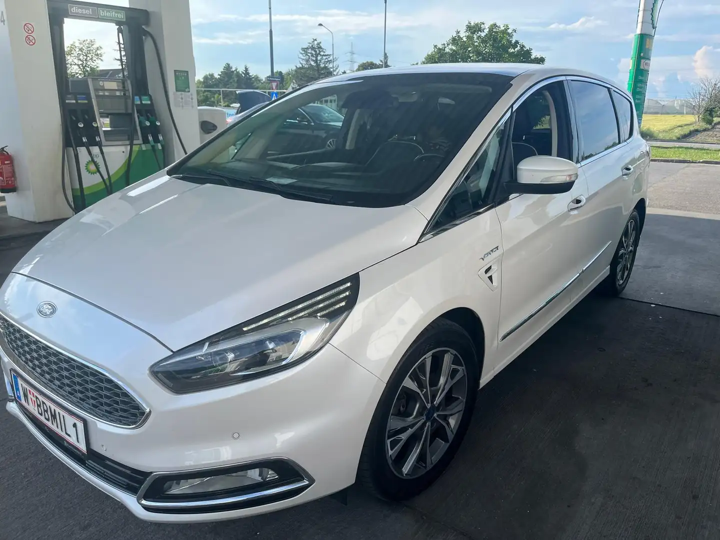 Ford S-Max S-MAX Vignale 2.0 TDCi Bi-Turbo Auto-Start/Stop Au Weiß - 1