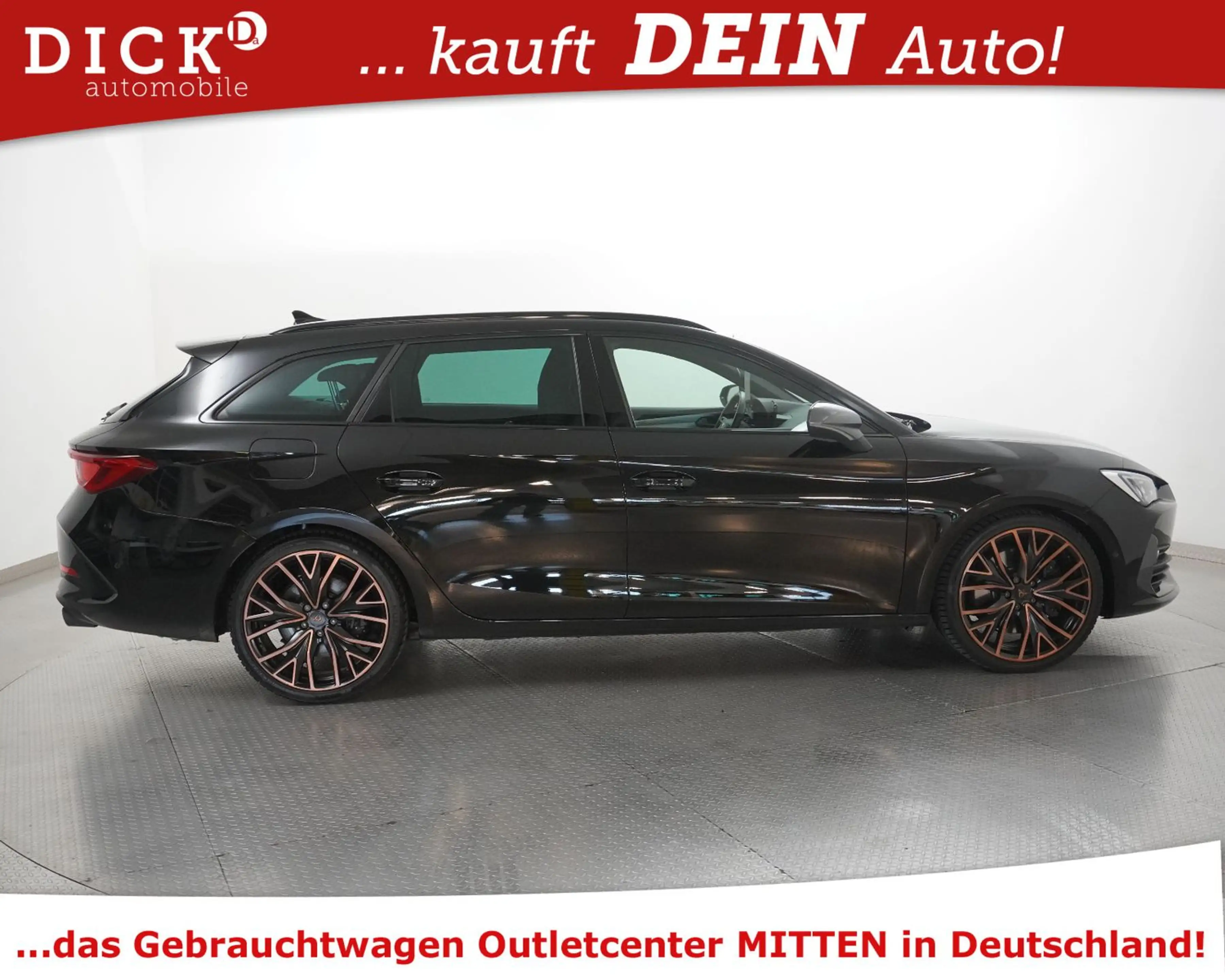 CUPRA Leon ST 2.0TSI VZ BEATS+KAM+AHK+ACC+LED+SHZ+19" — photo 2