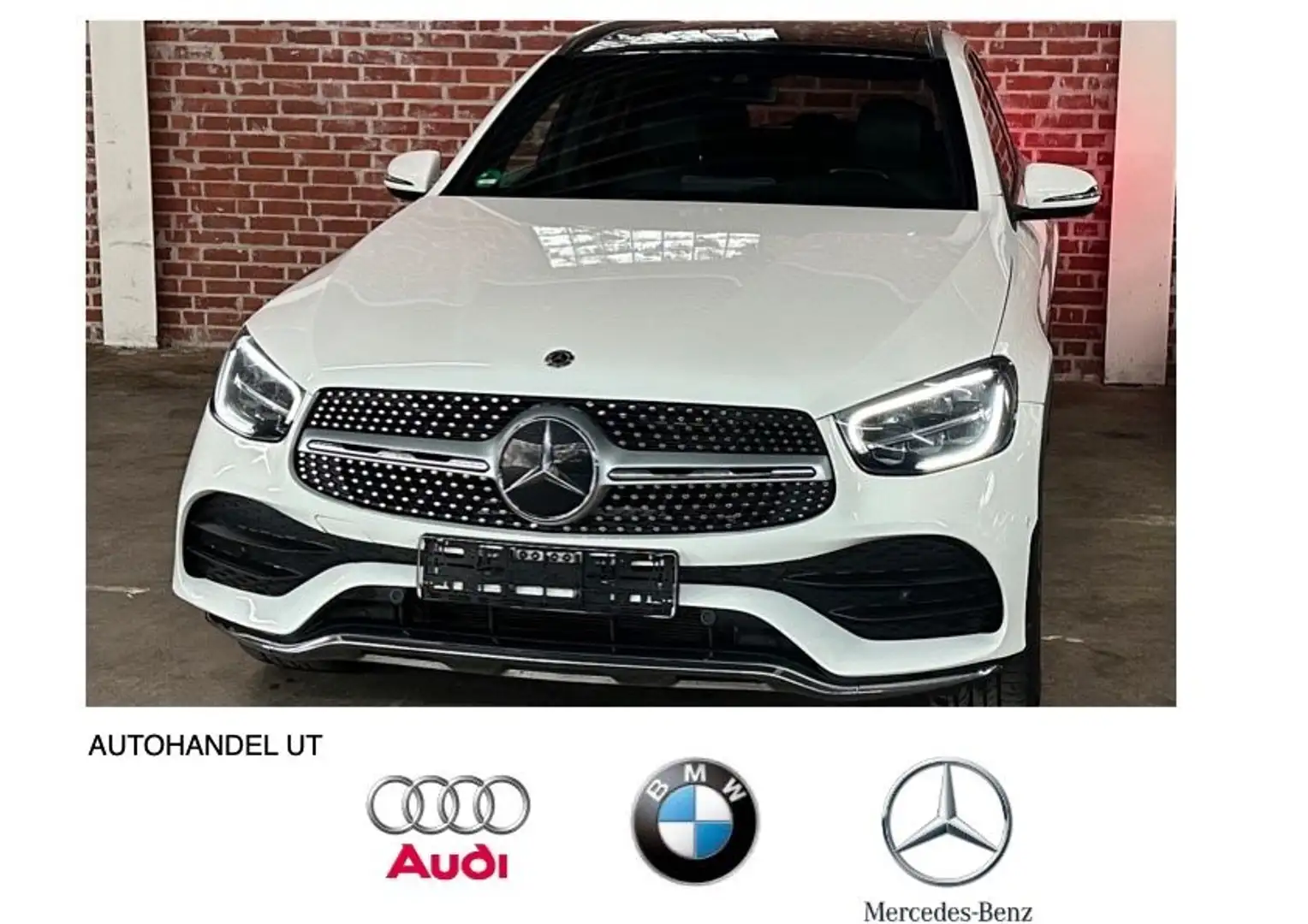 Mercedes-Benz GLC 220 d 4-Matic 9G AMG LED/MBUX/PANO/SPUR/AHK Wit - 1