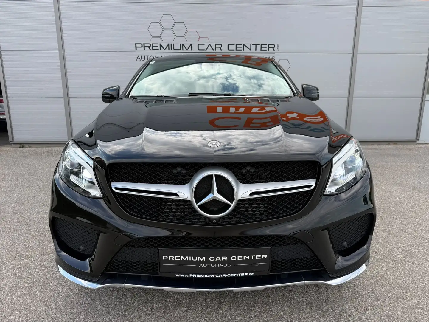 Mercedes-Benz GLE 350 d Coupé 4MATIC Aut. AMG-LINE / PANO / LEDER Schwarz - 2