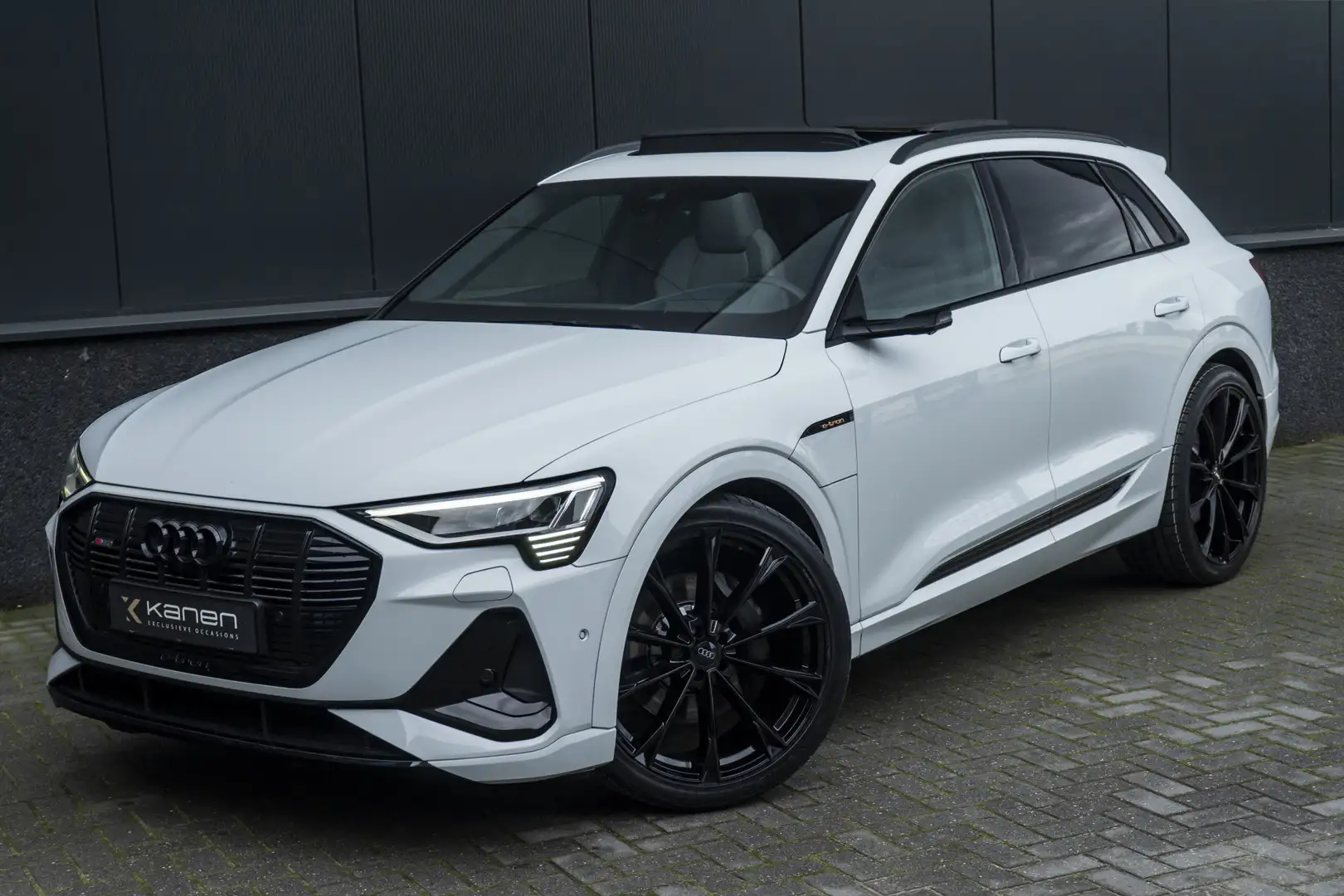 Audi e-tron 50 Quattro S-line Panodak S stoelen Luchtv. ACC 36 Wit - 2