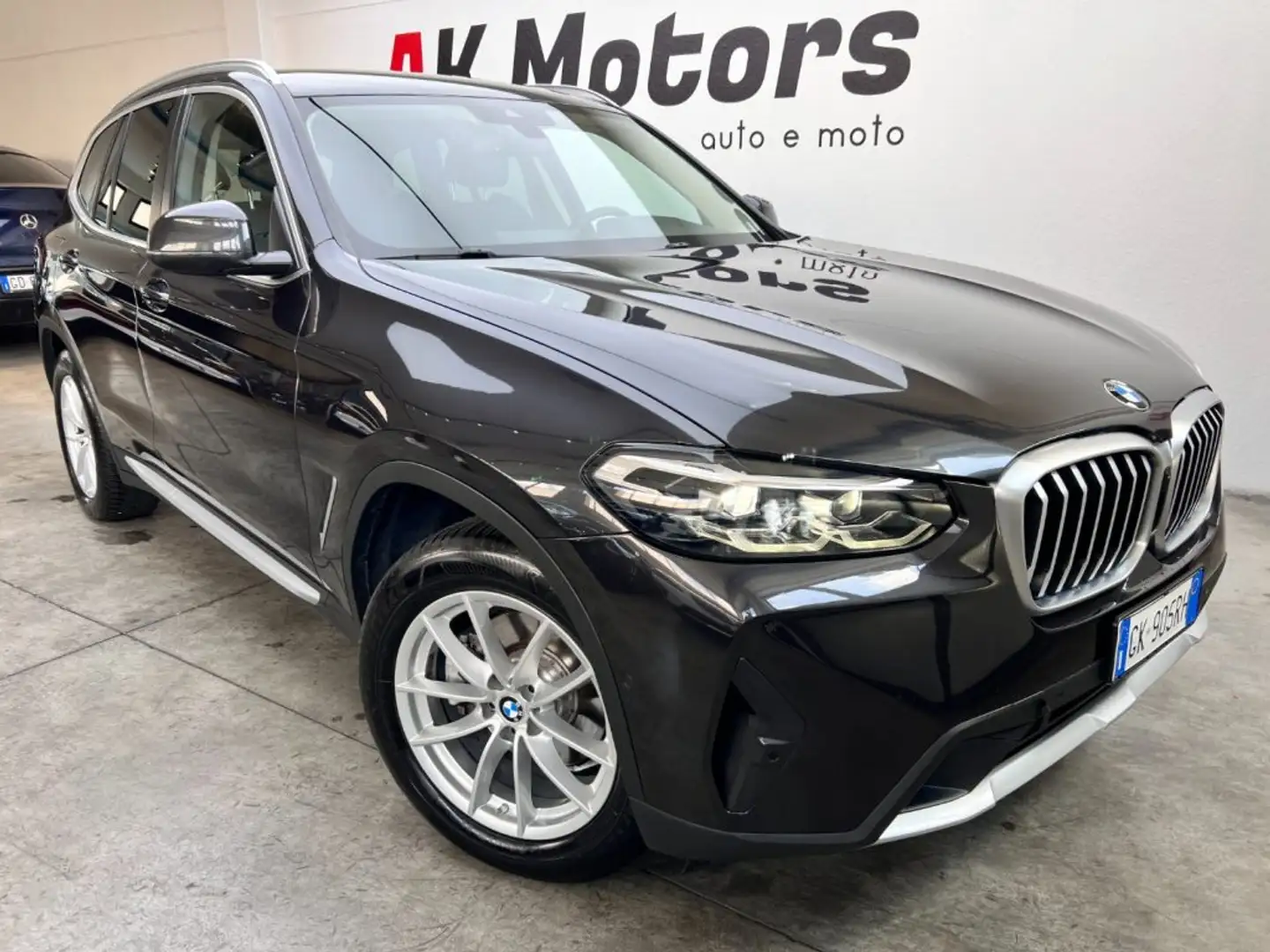 BMW X3 sDrive18d 48V Grijs - 1