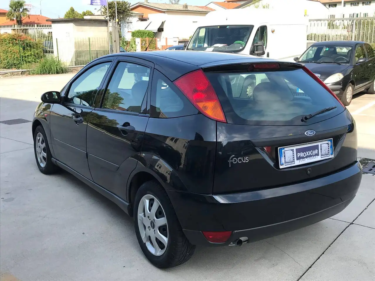 Ford Focus 5p 1.6i 16v Ambiente, foto 4
