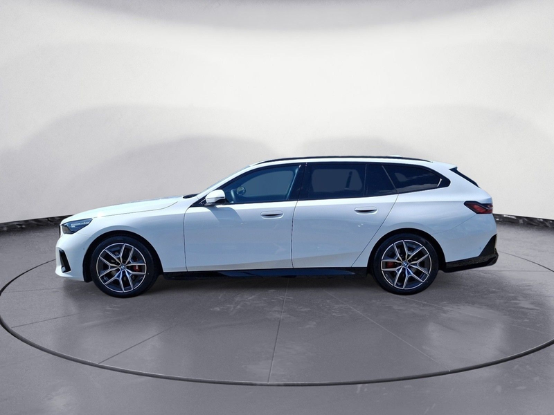 BMW 540 d xDrive Touring M-Sport Pro *Shadow*Iconic*T — photo 3