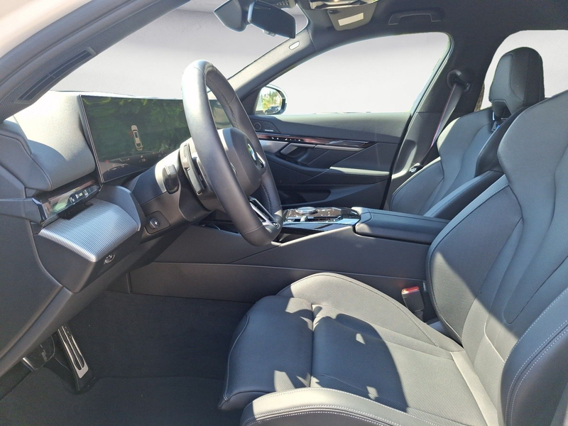 BMW 540 d xDrive Touring M-Sport Pro *Shadow*Iconic*T — photo 6