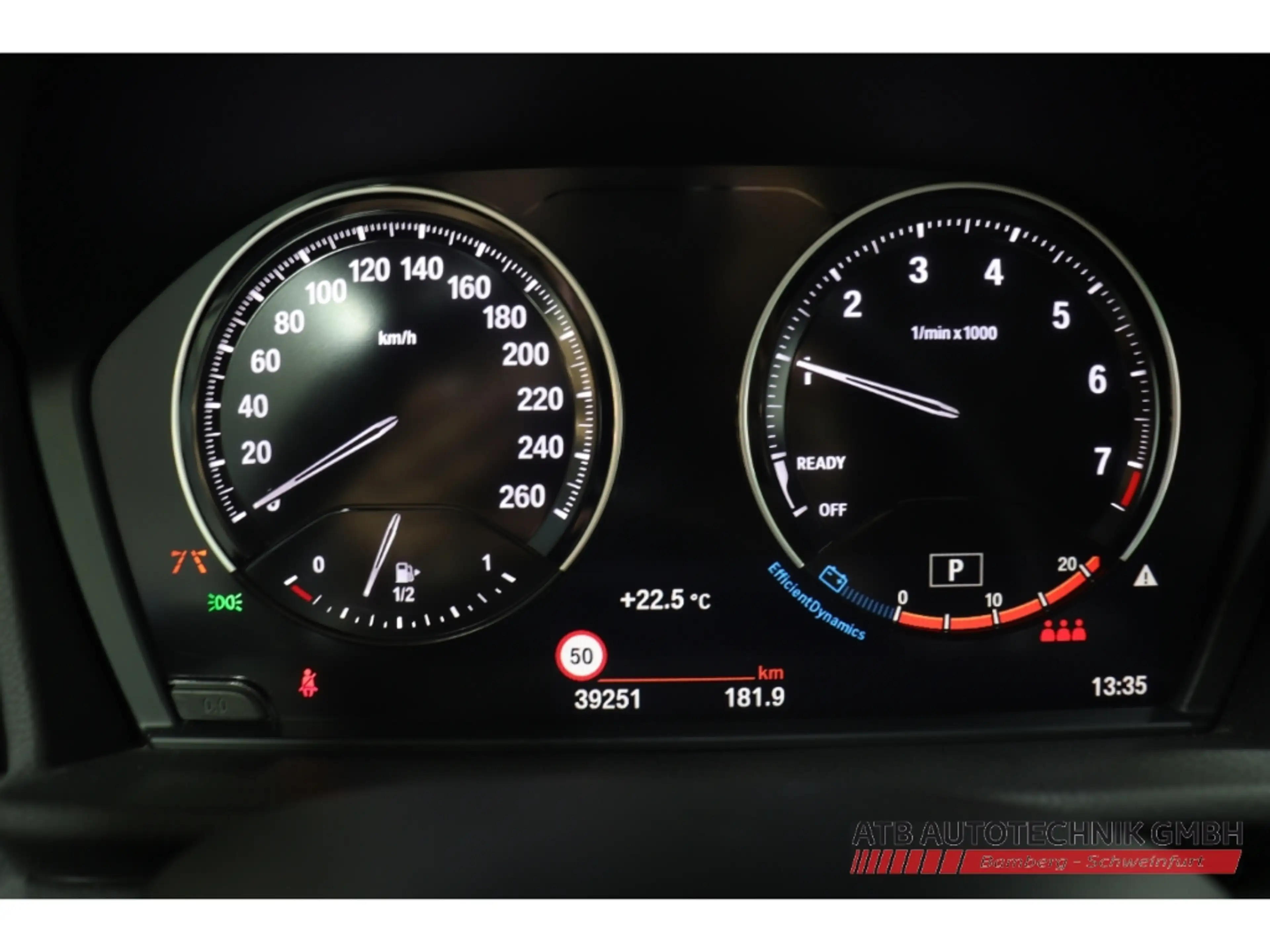 BMW 220 Active Tourer Advantage Park-Assistent AHK-abnehmb — photo 17