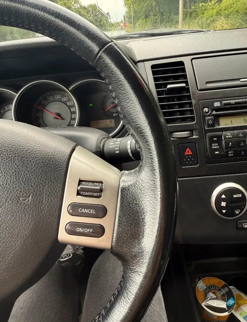 Nissan Tiida 1.8 acenta - 1