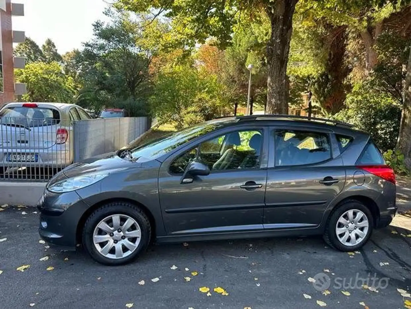 Peugeot 207 207 SW 1.4 8v X-Line eco-Gpl - 1